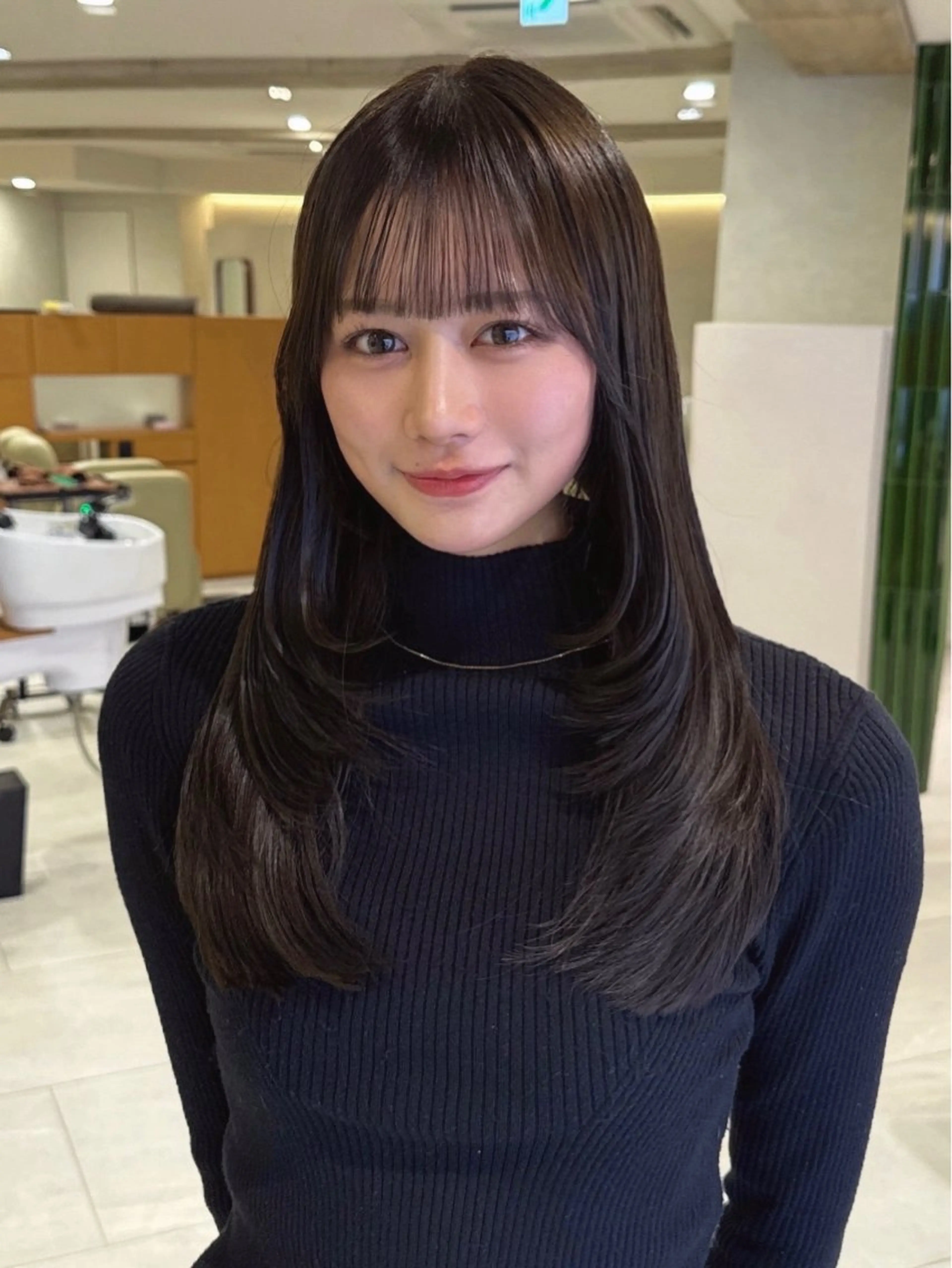 セミロング ヘアカラー トリートメント MISATO THIRD SHOPのヘアスタイル