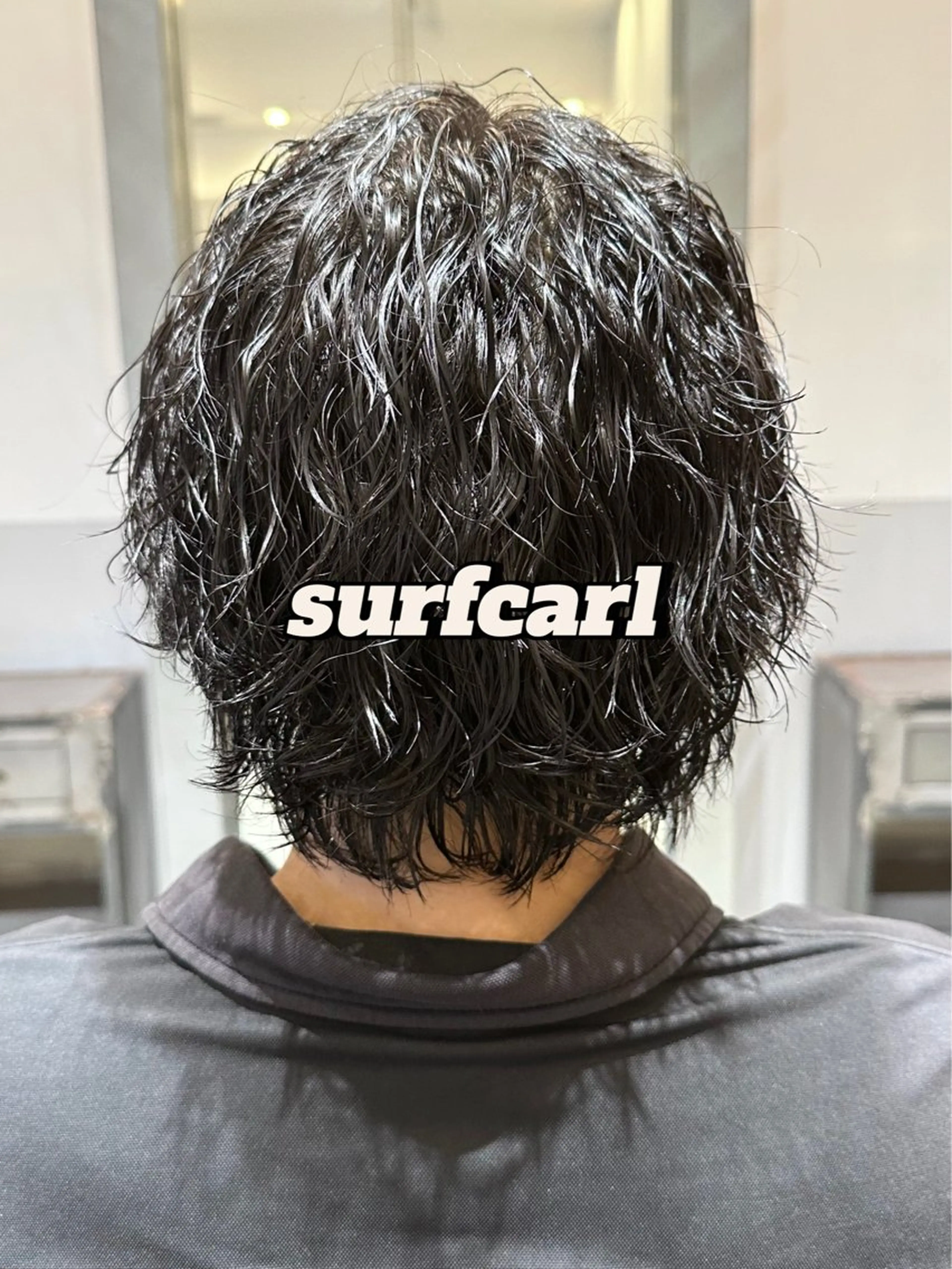 ミディアム パーマ メンズ Noisyle 北堀江店所属・プードルパーマ職人 SHUNのヘアスタイル