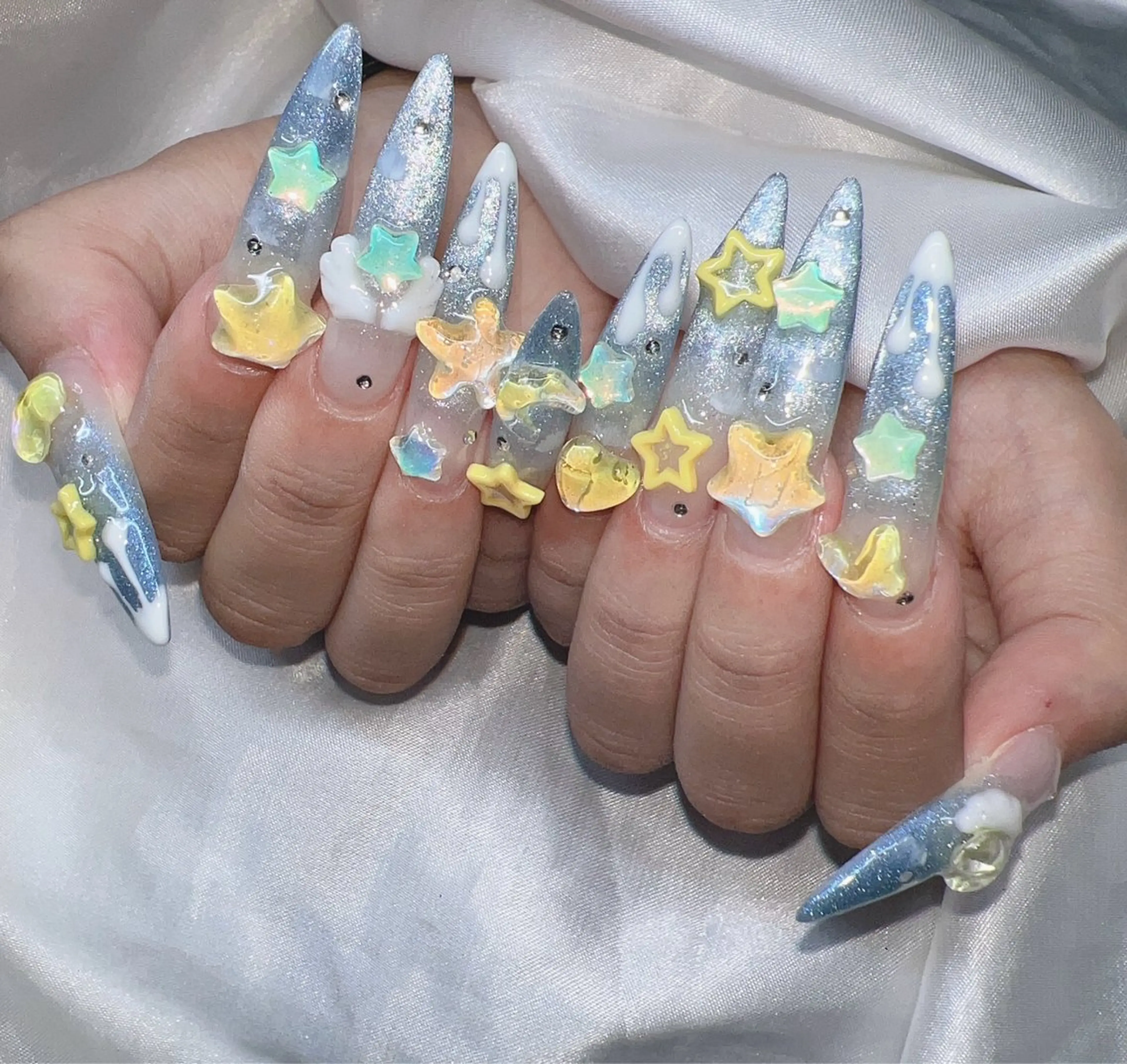 ネイル ハンドネイル Lee Nailsのネイルデザイン