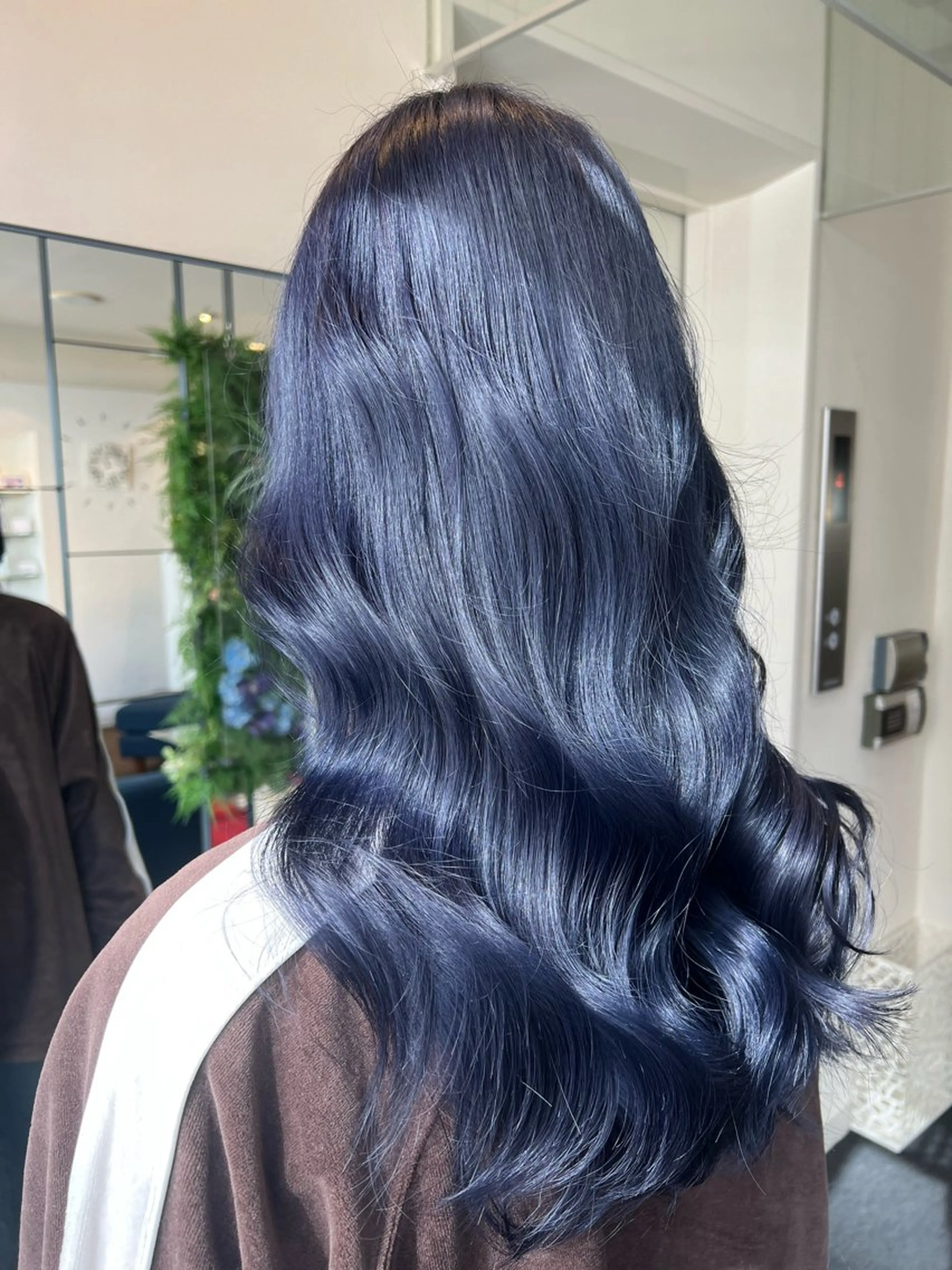 ロング Hanna by W_SALONのヘアスタイル