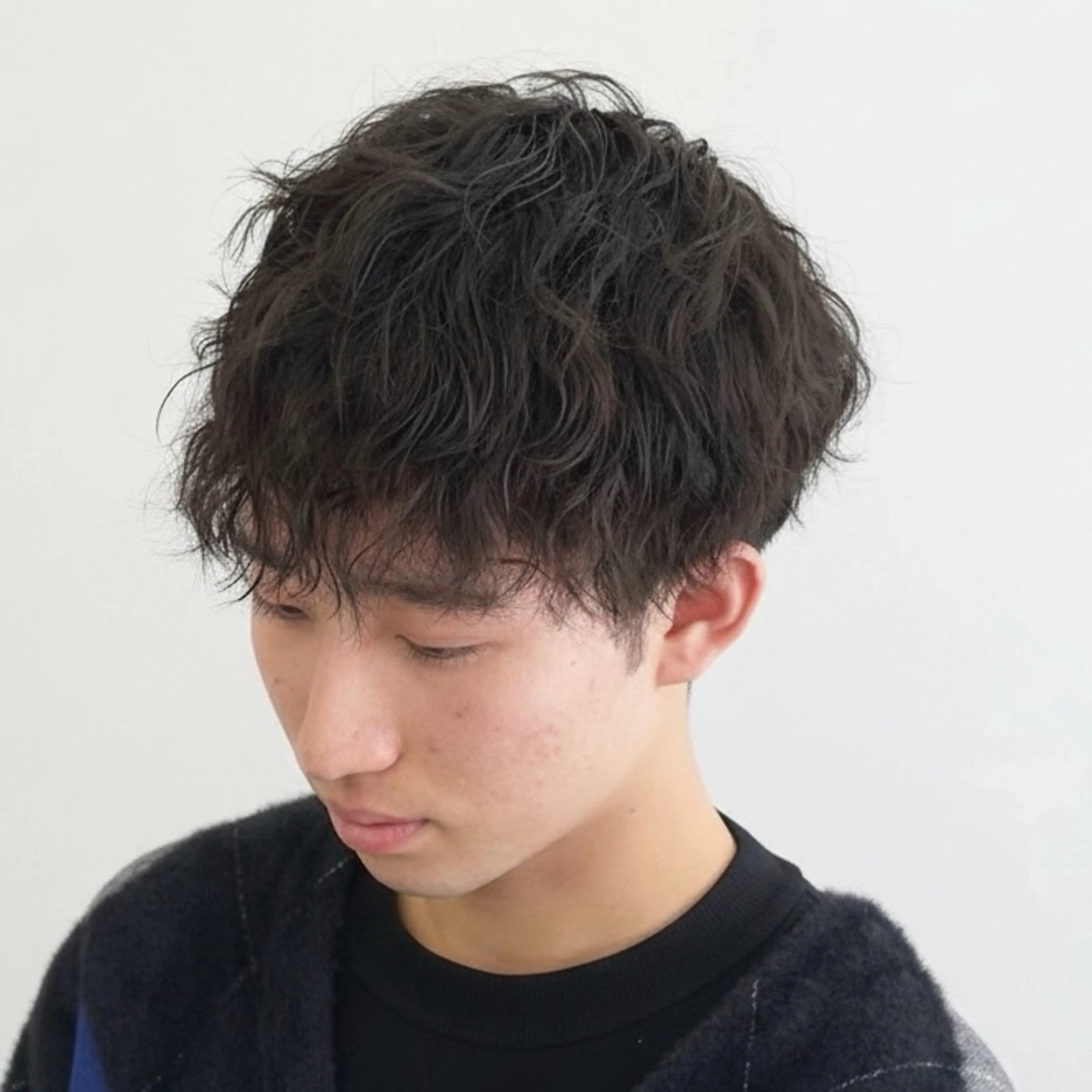 パーマ カット パーマ 成瀬スパイラル パーマ清水大隼のヘアスタイル