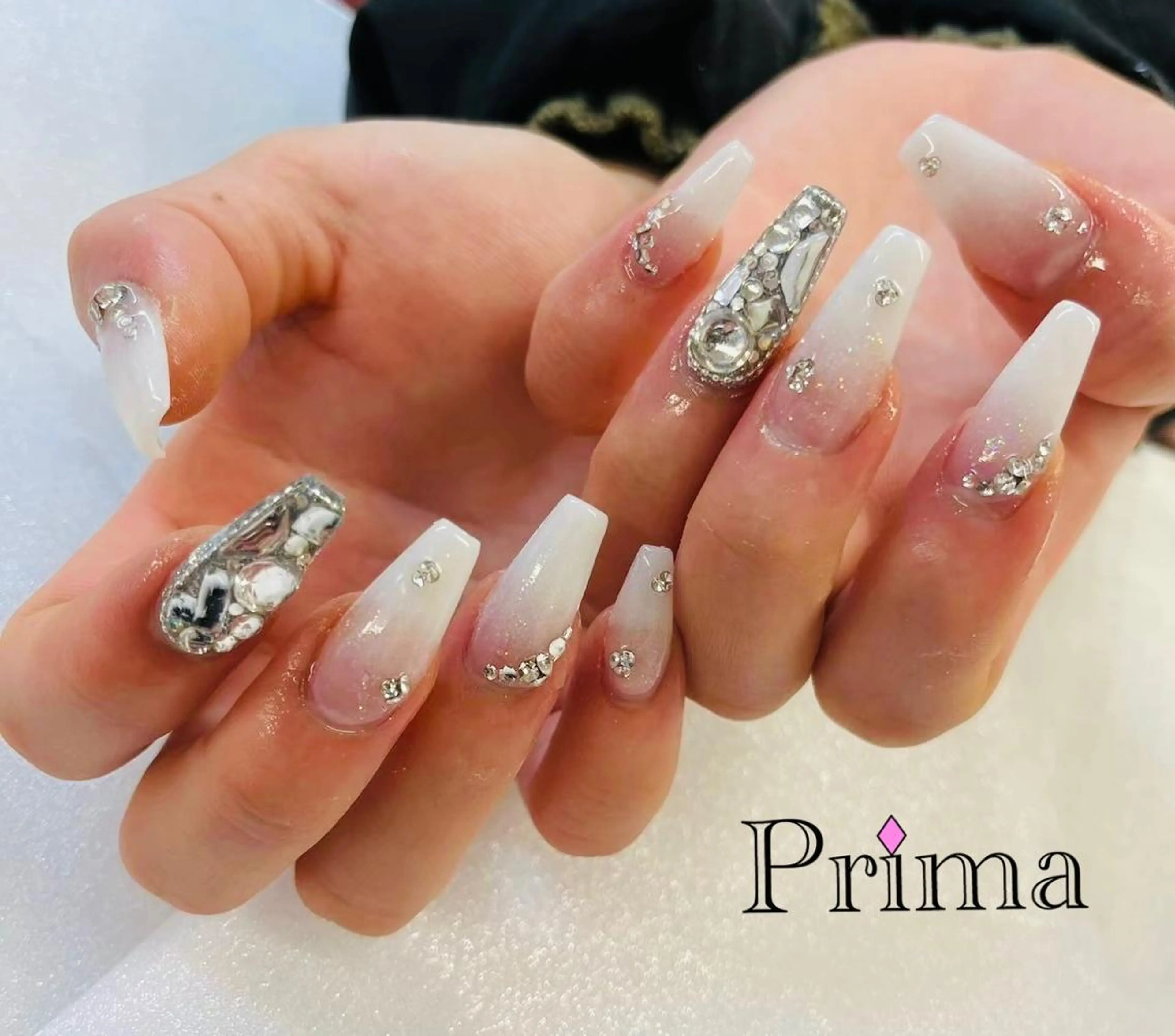 ネイル Prima💜 アイラッシュ💜のマツエク・マツパデザイン