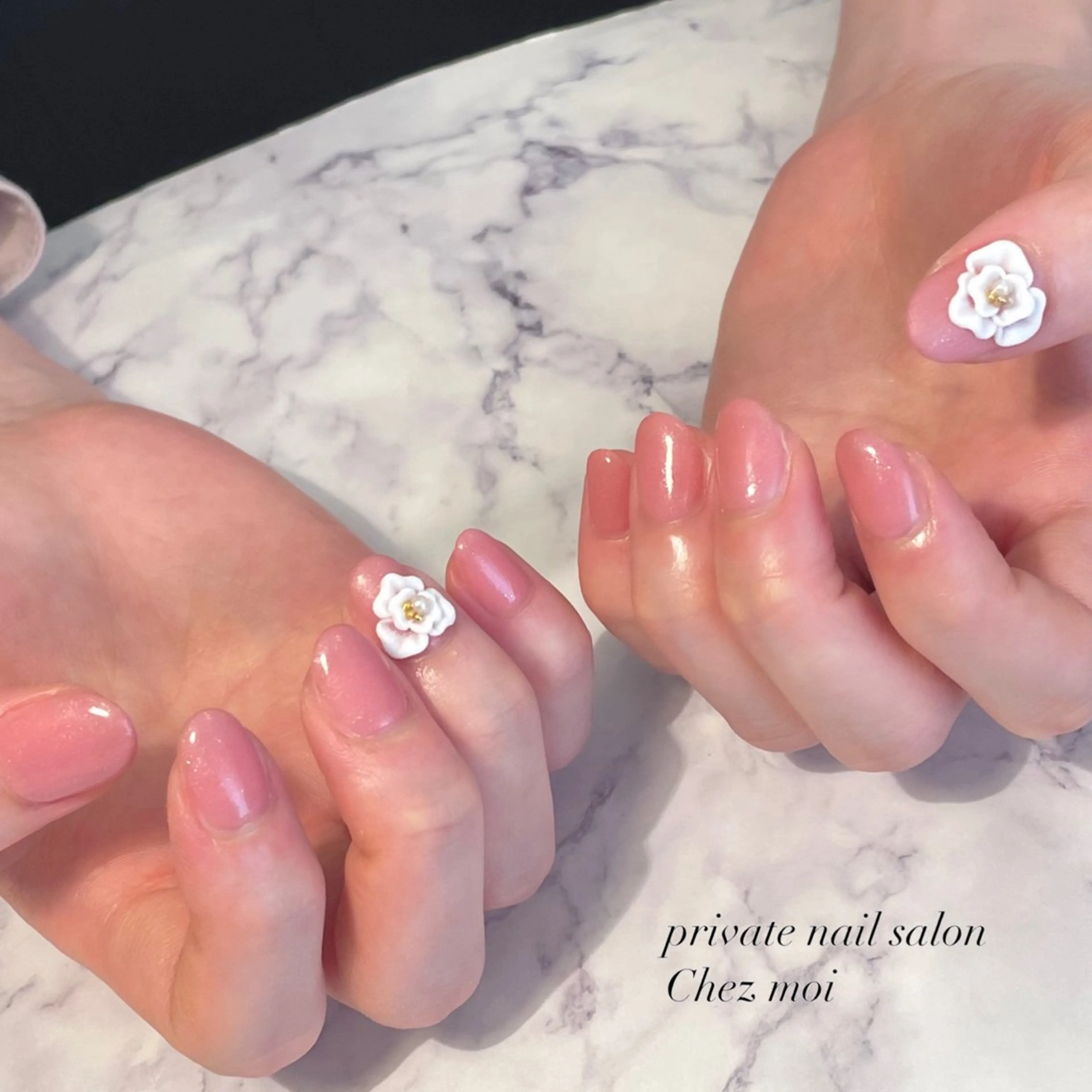 ネイル フラワーネイル KOMINE TOMOKOのネイルデザイン