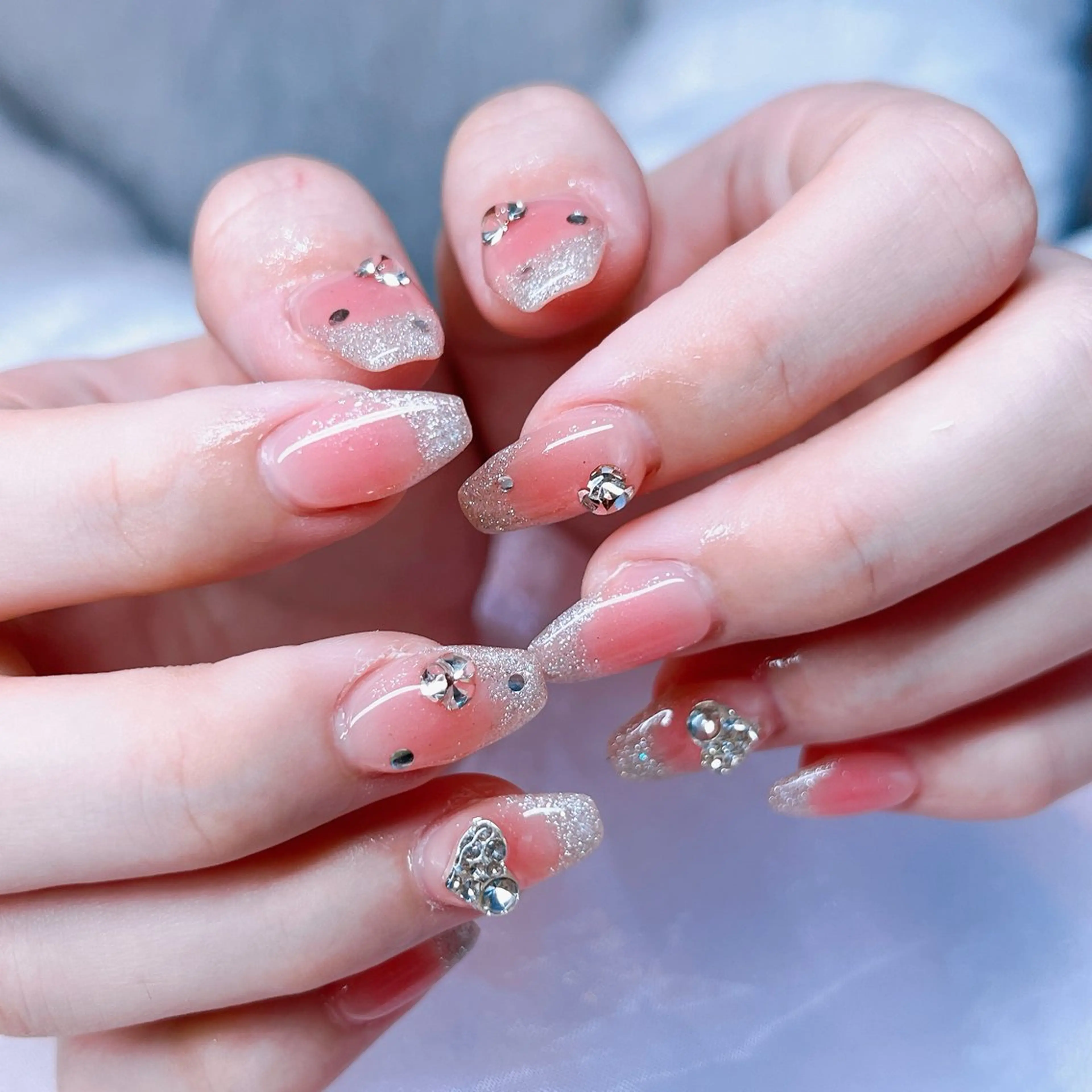 ネイル NailSalon MAHINAのネイルデザイン