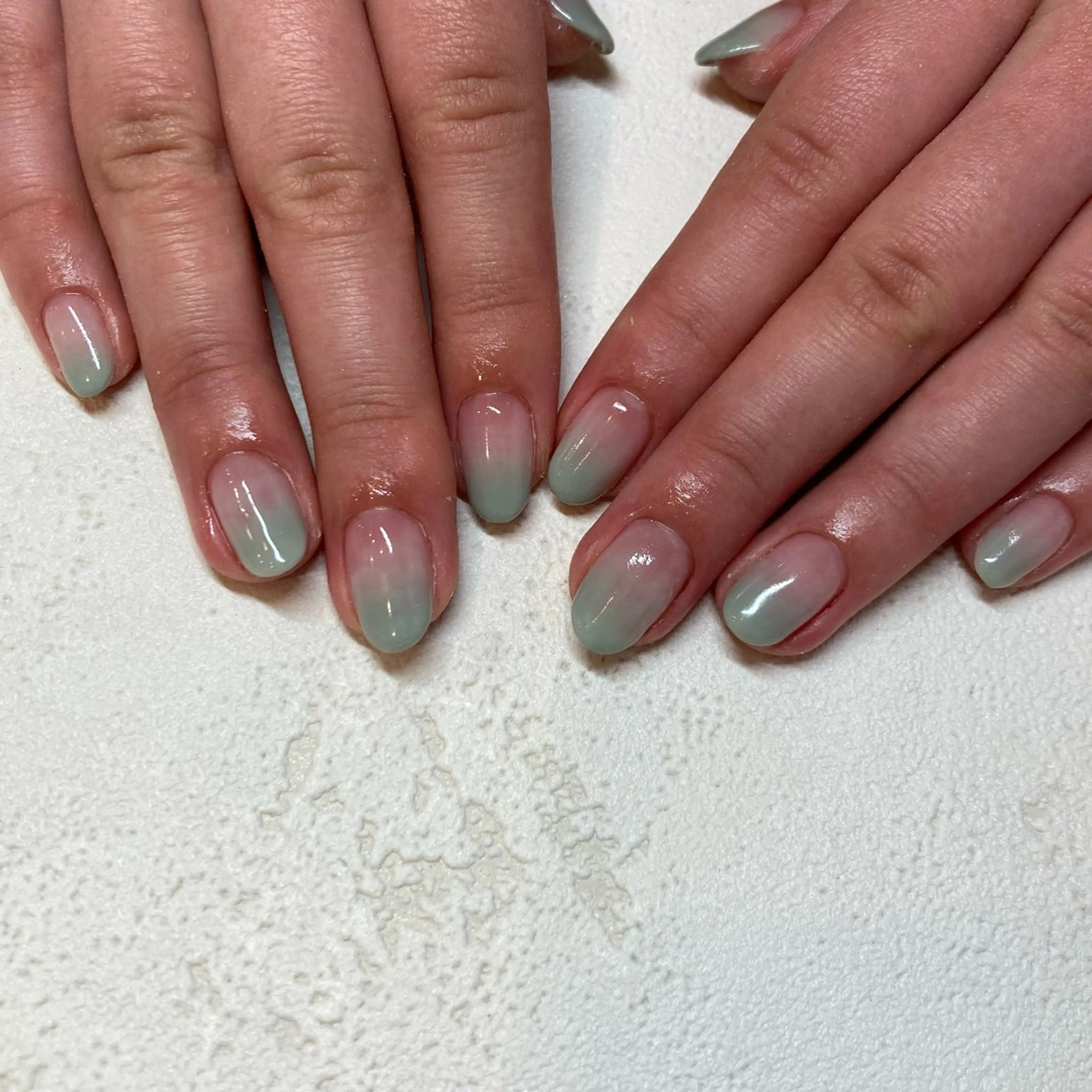 ネイル ハンドネイル Aloha  Luana HIKAWASANDOU所属・AlohaLuana 🌺 naoのネイルデザイン