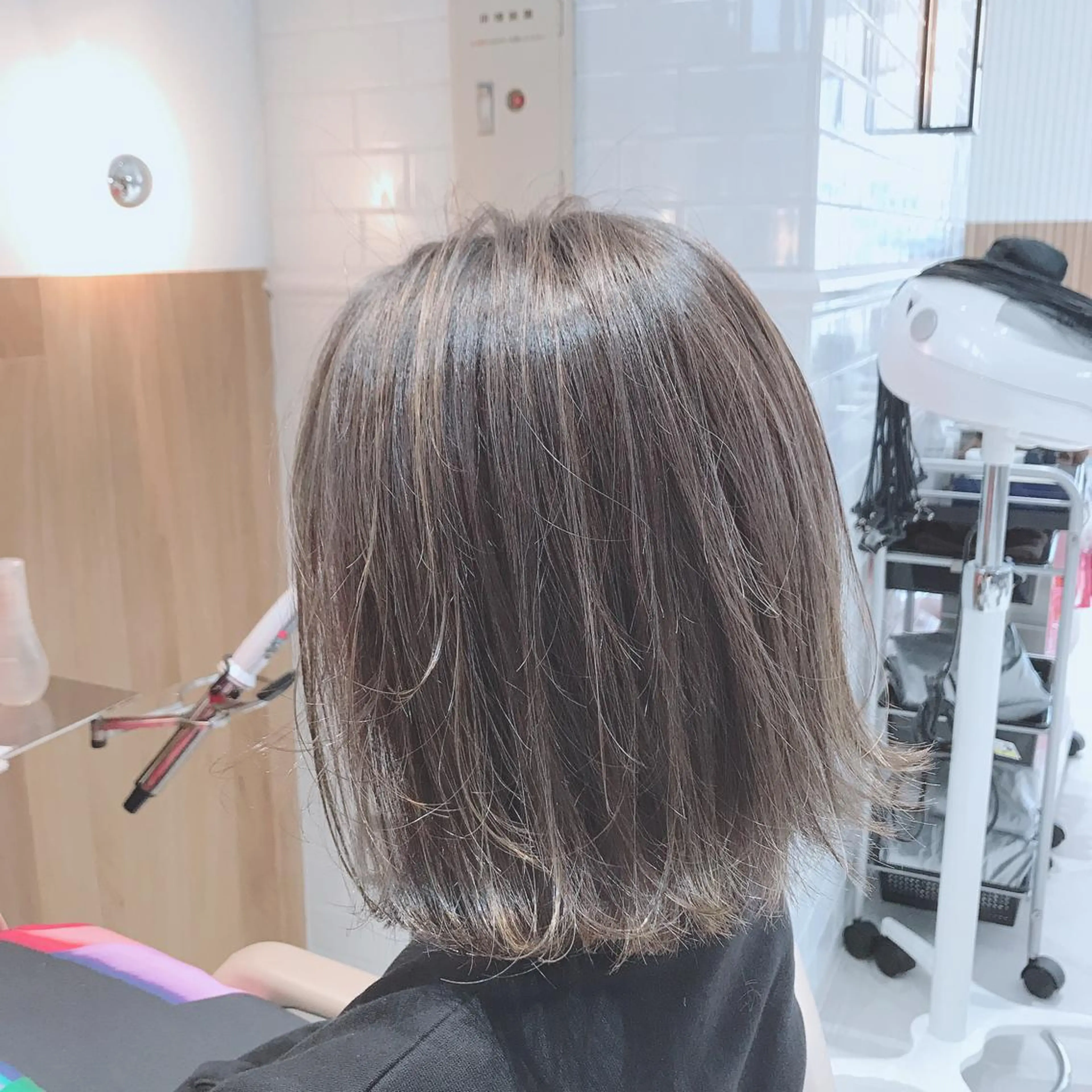 ミディアム カラー グレージュ ハイライトカラー ハイライト ボブ/ハイトーン 立川loose 下田のヘアスタイル