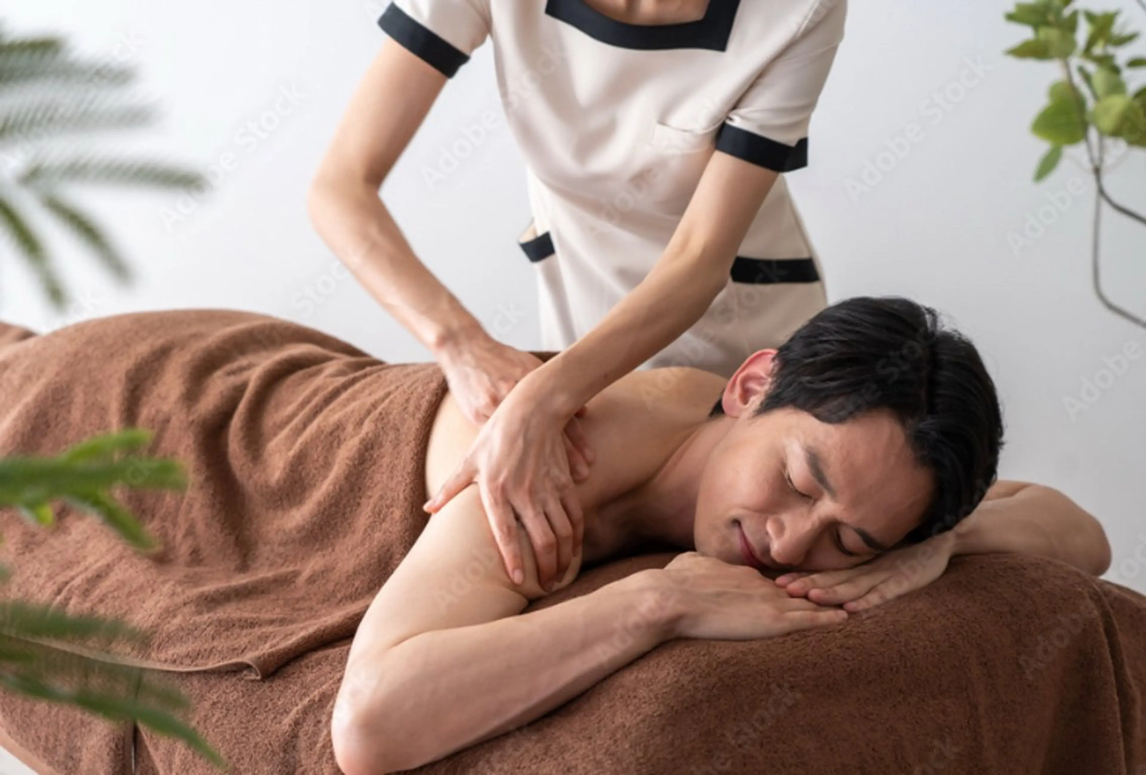 【メンズ】上半身スッキリマッサージコース60分13200➡️5900円　肩こり、むくみに！血流、排泄機能UP！の写真