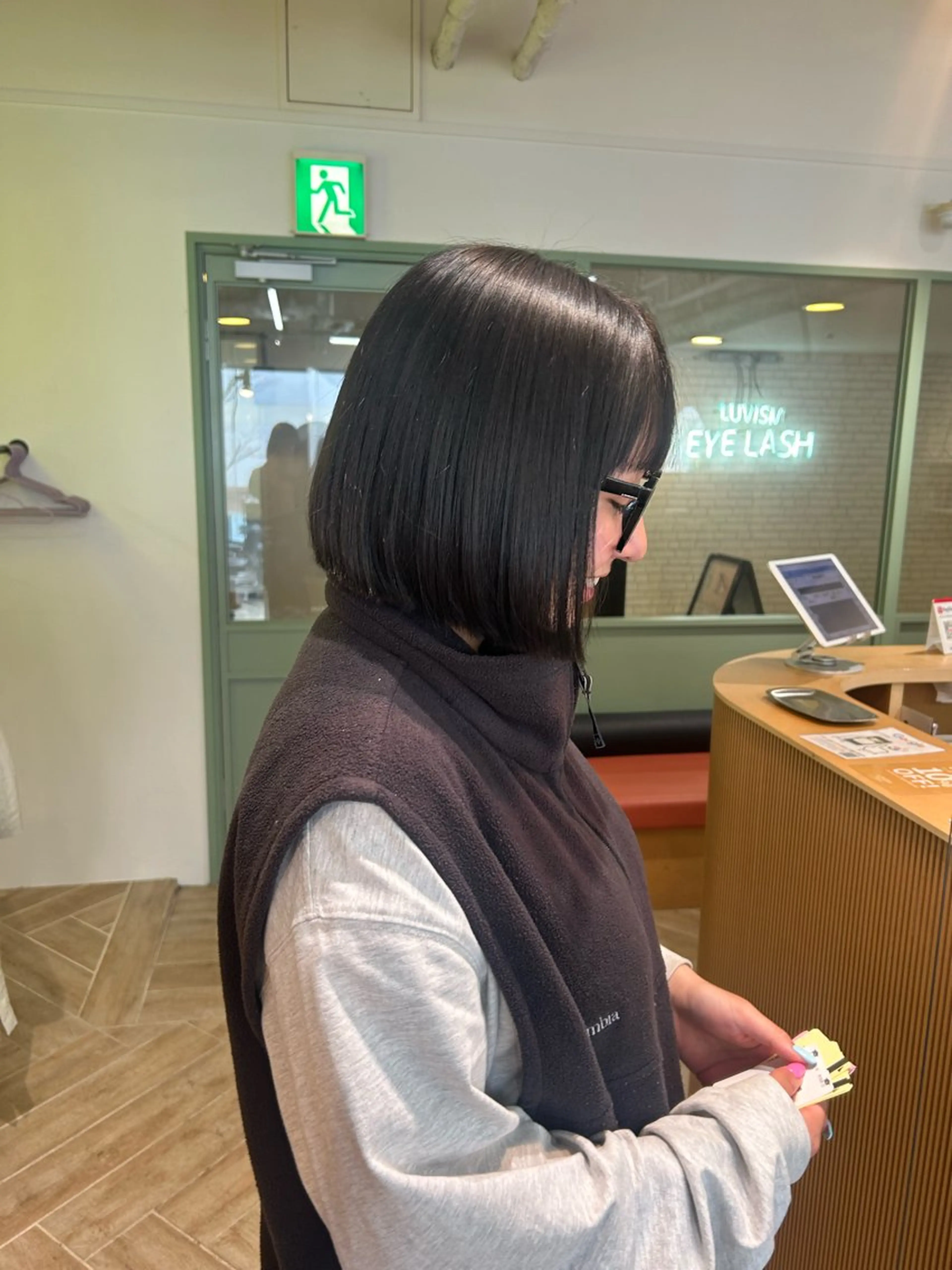 ショート カラー カット ヘアカラー トリートメント ベージュ/ダブルカラ ー/新潟駅/青柳萌果のヘアスタイル