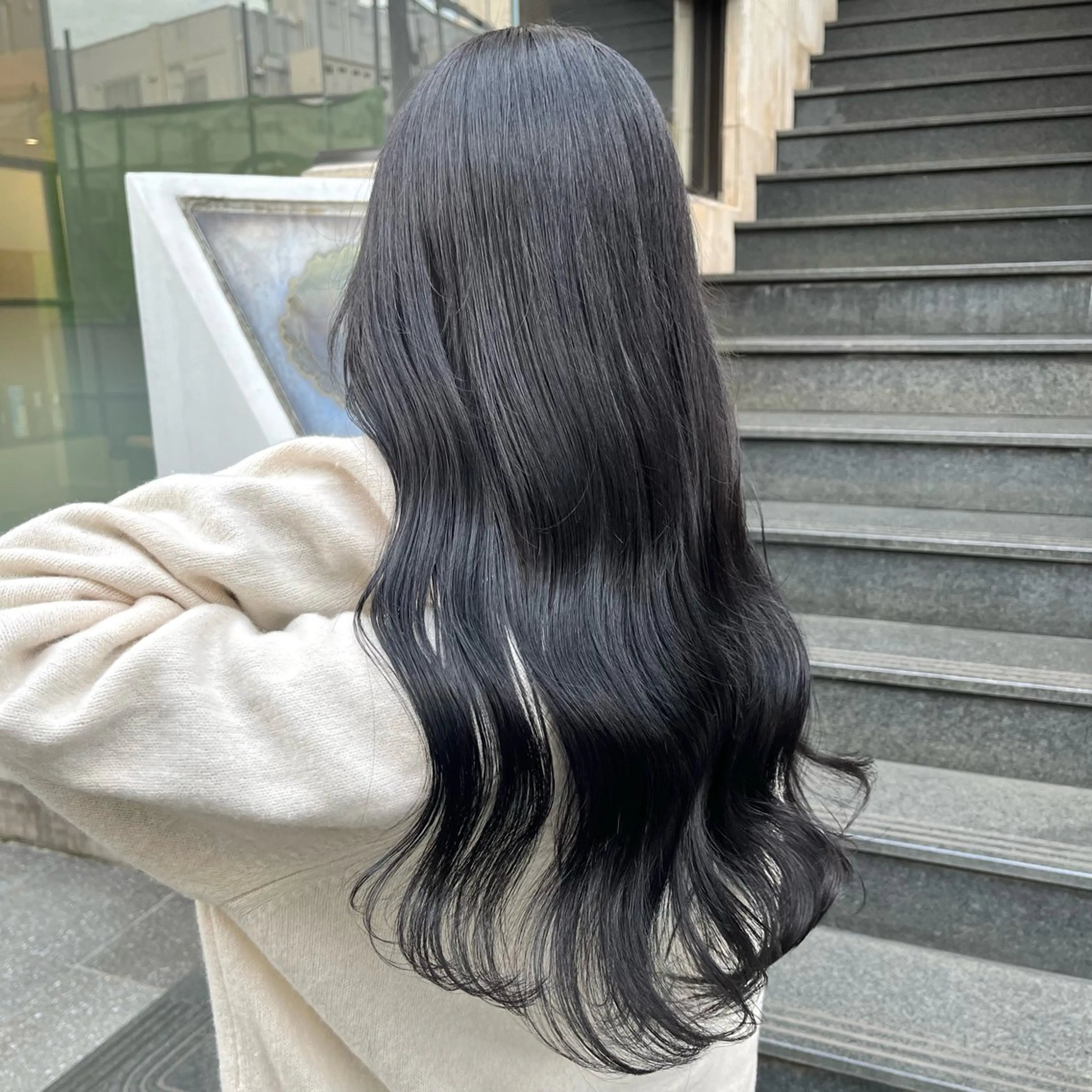 ロング カラー カット ヘアカラー トリートメント ブリーチなし✨艶髪 カラー𓃲YAGIのヘアスタイル