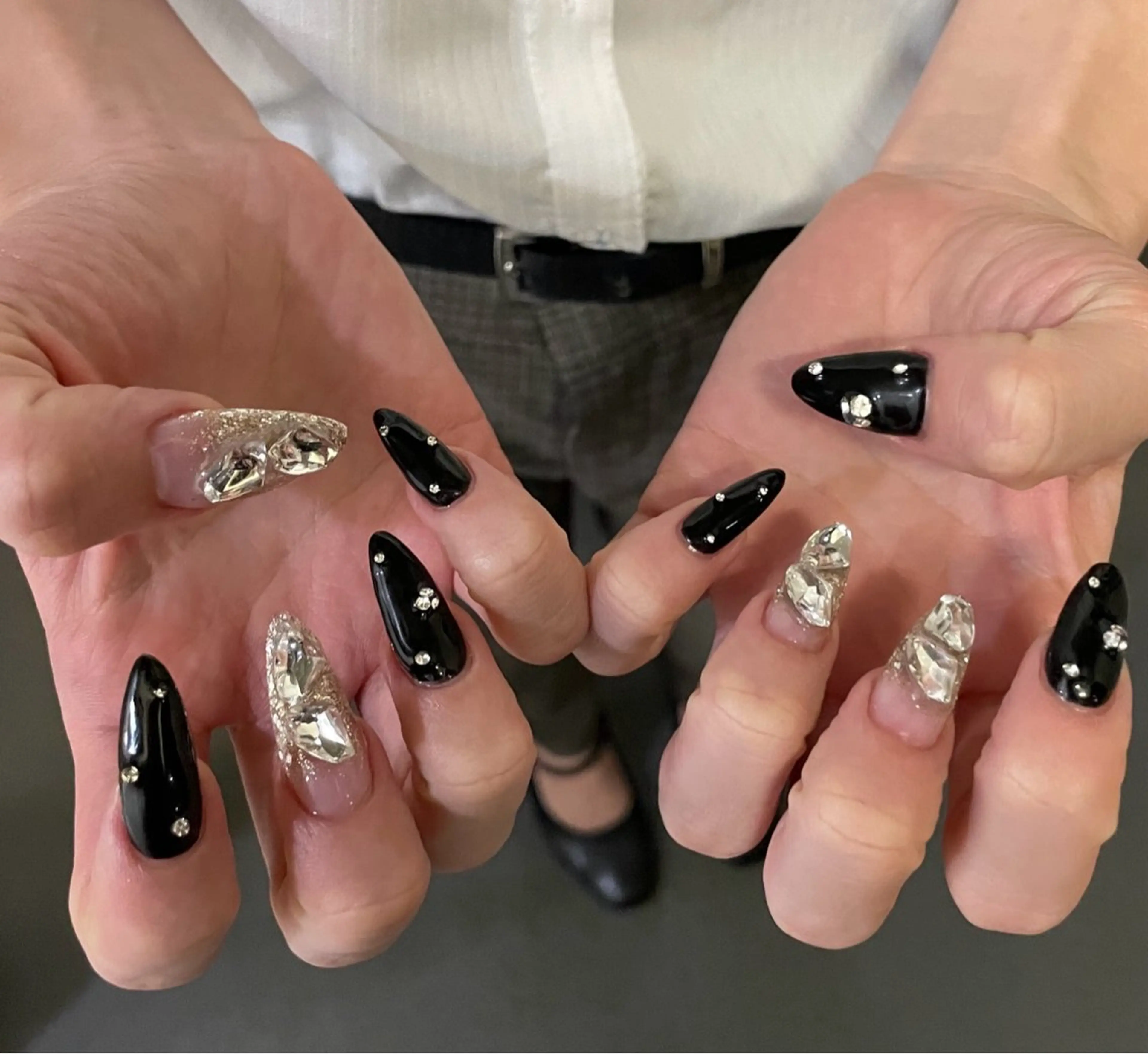 ネイル ハンドネイル ハンドケア 🍑 momo_nailのネイルデザイン