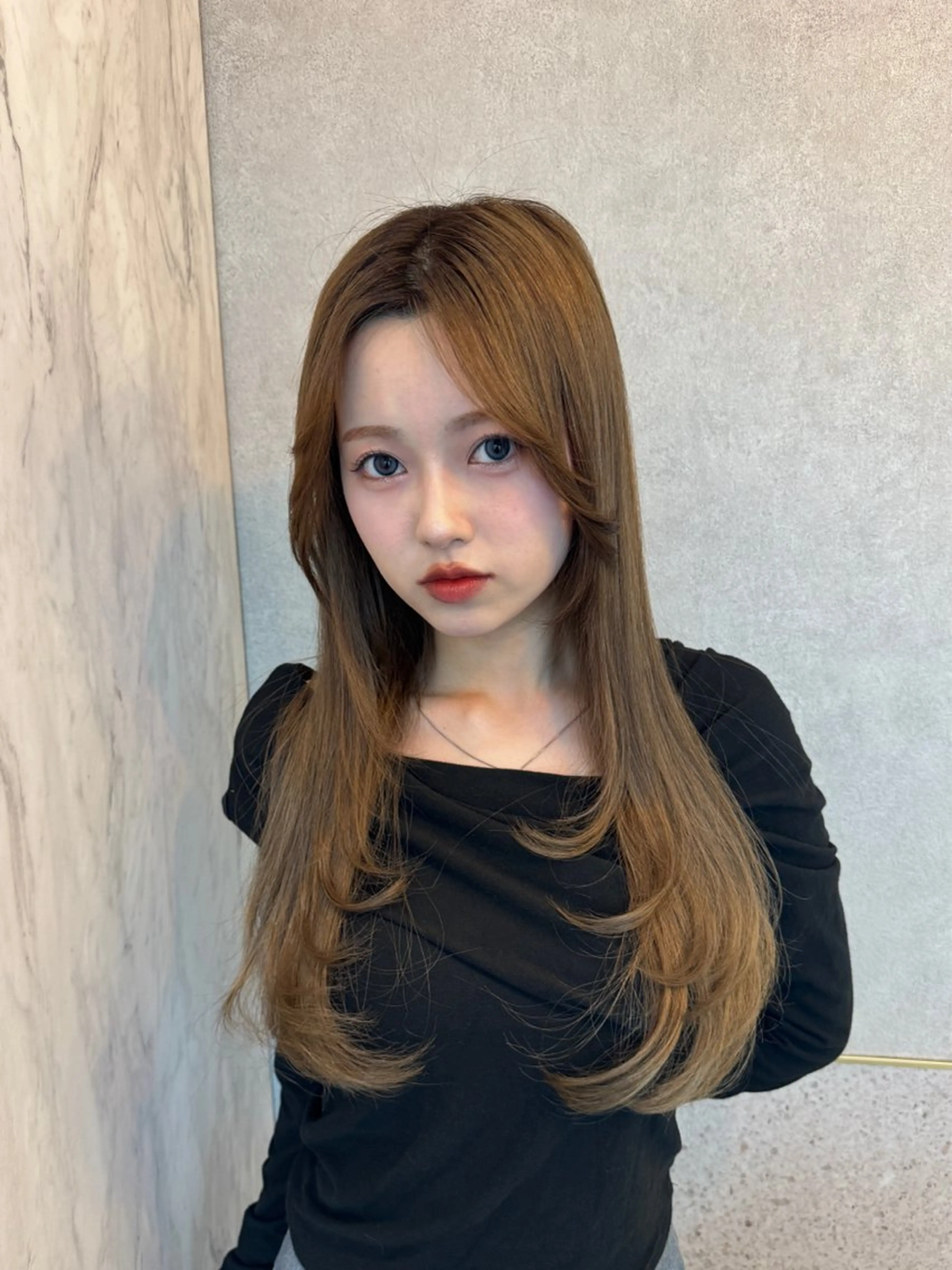 ロング レイヤーカット 🎀しゅな/韓国 レイヤー/透明感♡のヘアスタイル