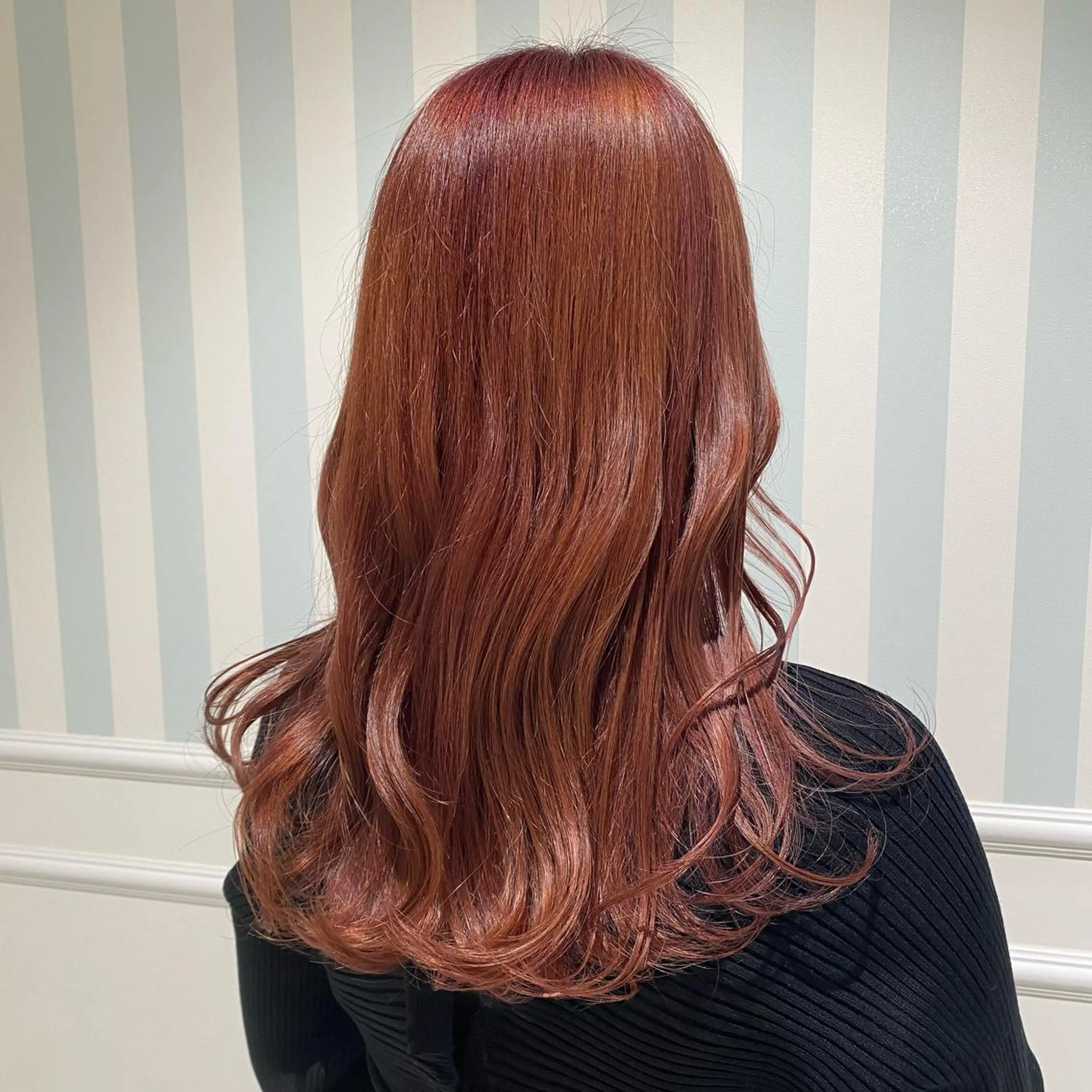 🇰🇷韓国風🇰🇷【コテ巻きパーマ】✖️【顔まわりカット】の写真