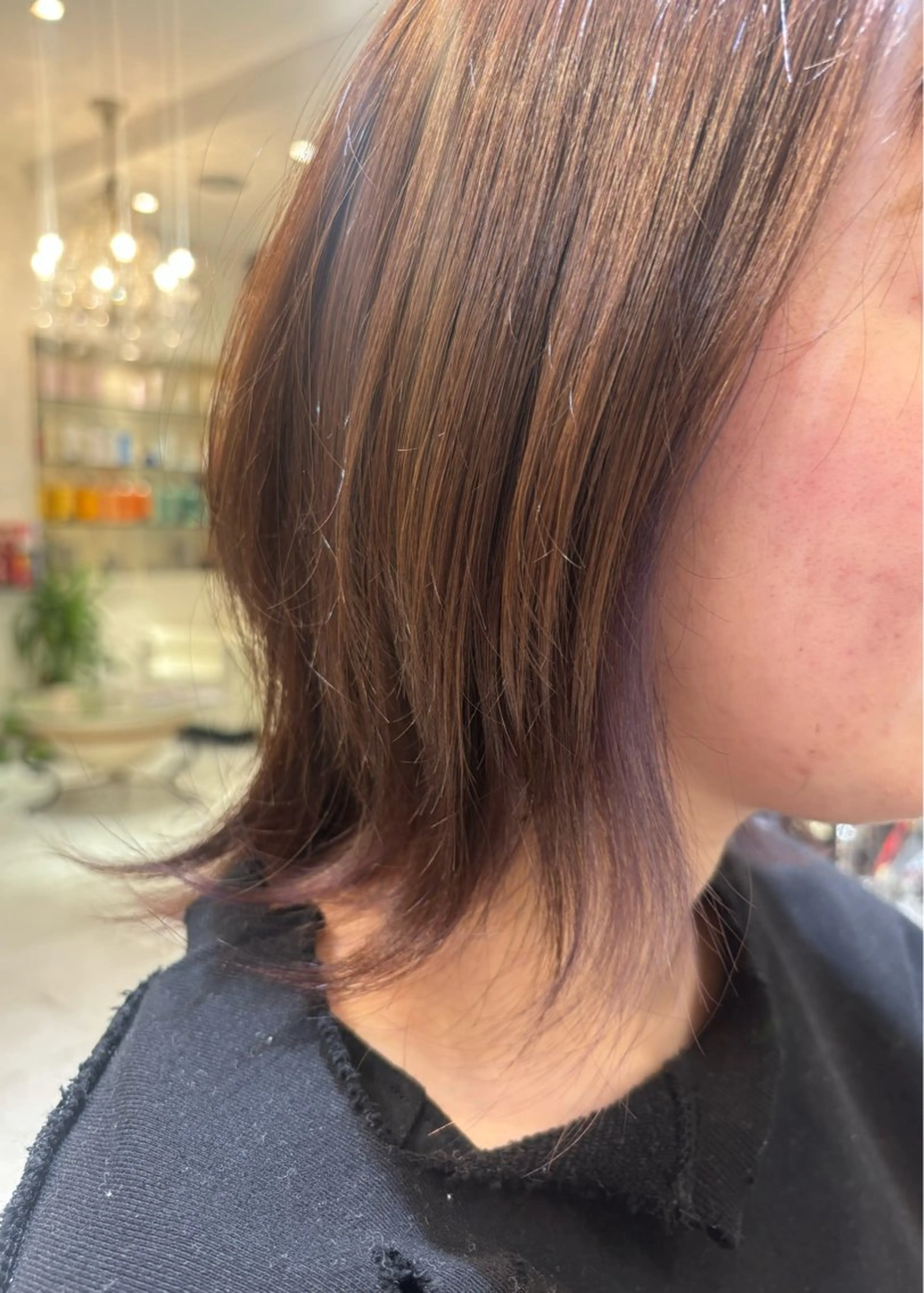 カラー ブリーチ イヤリングカラー Satomi サトミのヘアスタイル