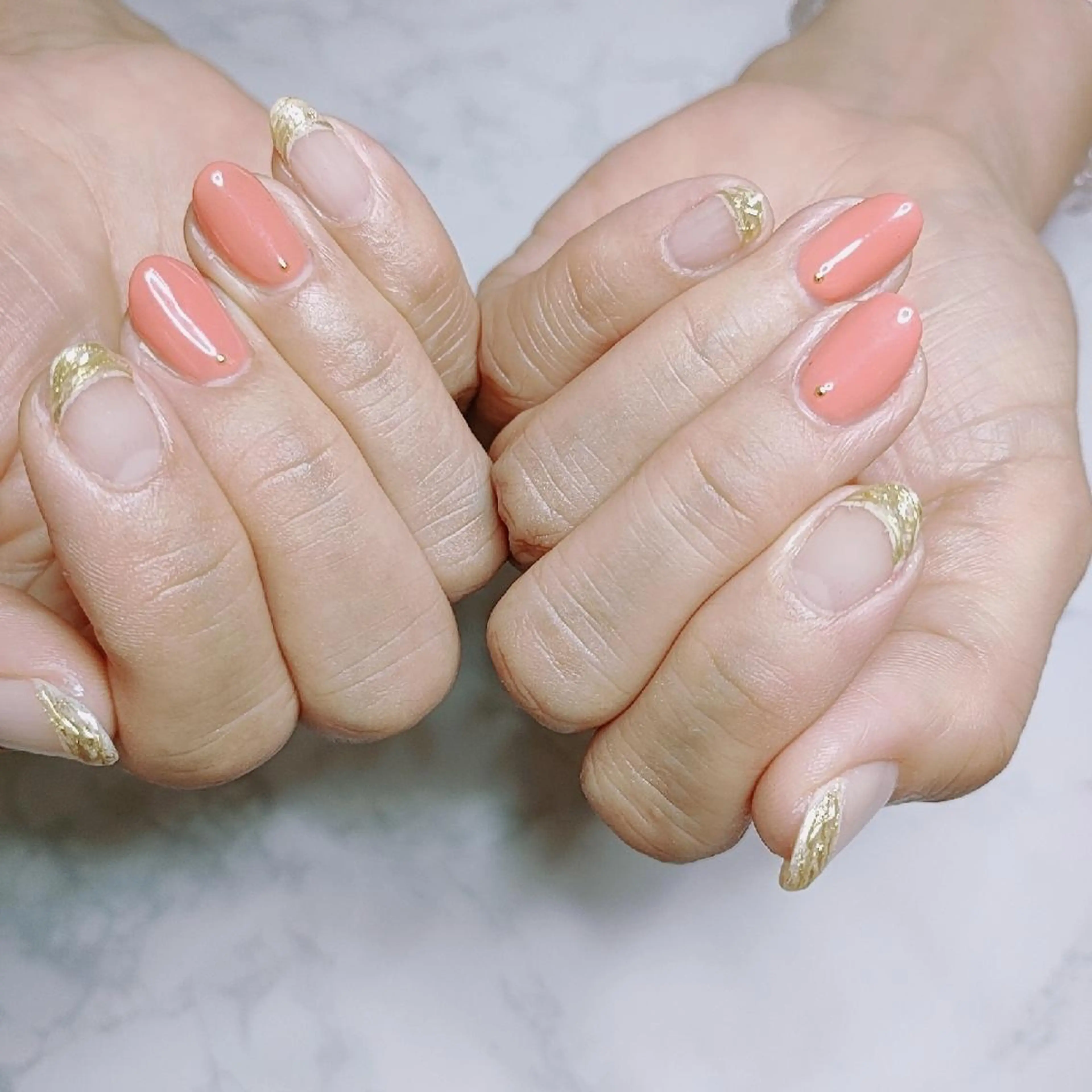 ネイル ゴールド ピンク douceknail所属・本厚木南口 徒歩3分のネイルデザイン