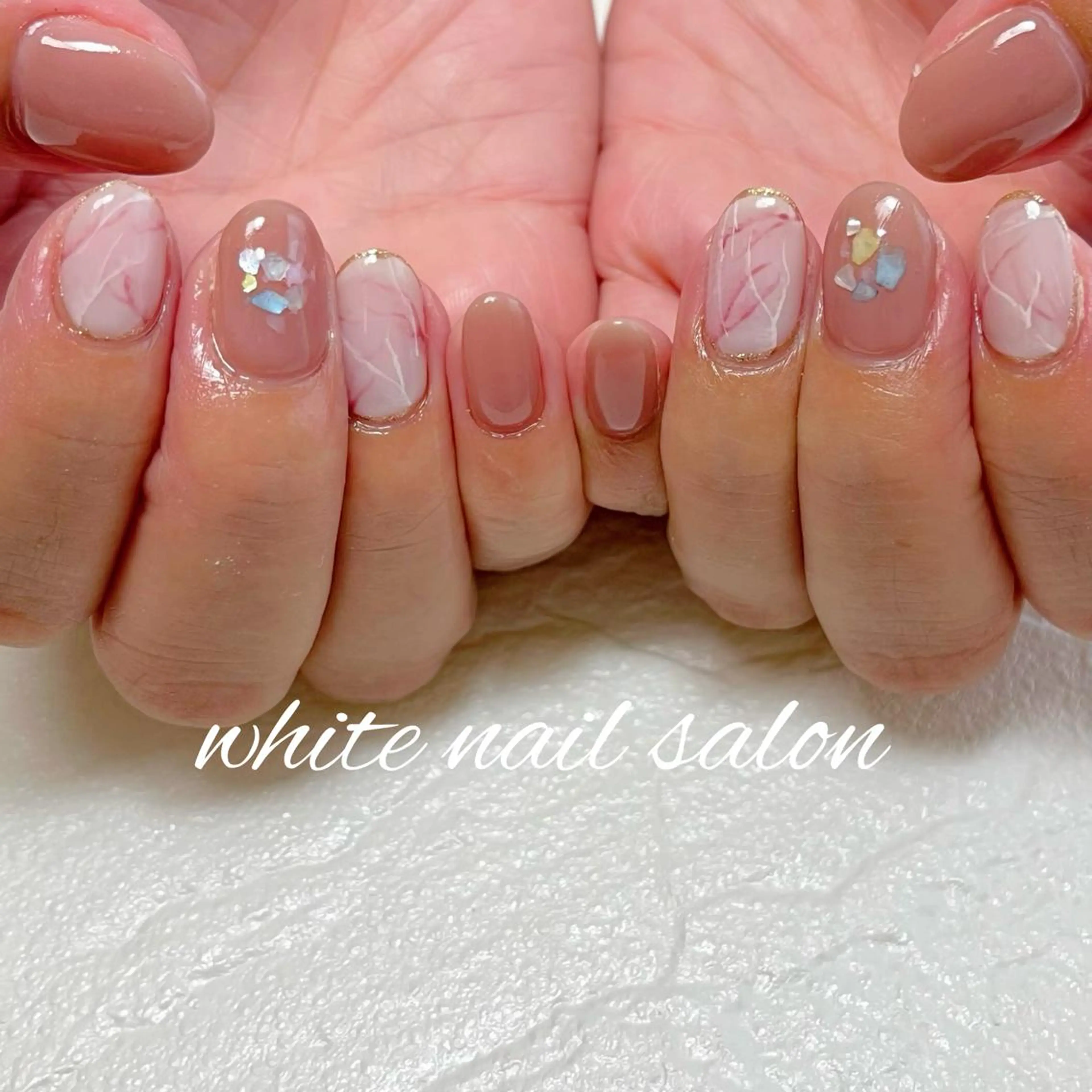 ネイル フットネイル ジェルネイル ハードジェル ラメ(グリッター) 持ち込み ハンドネイル white nail salonのネイルデザイン