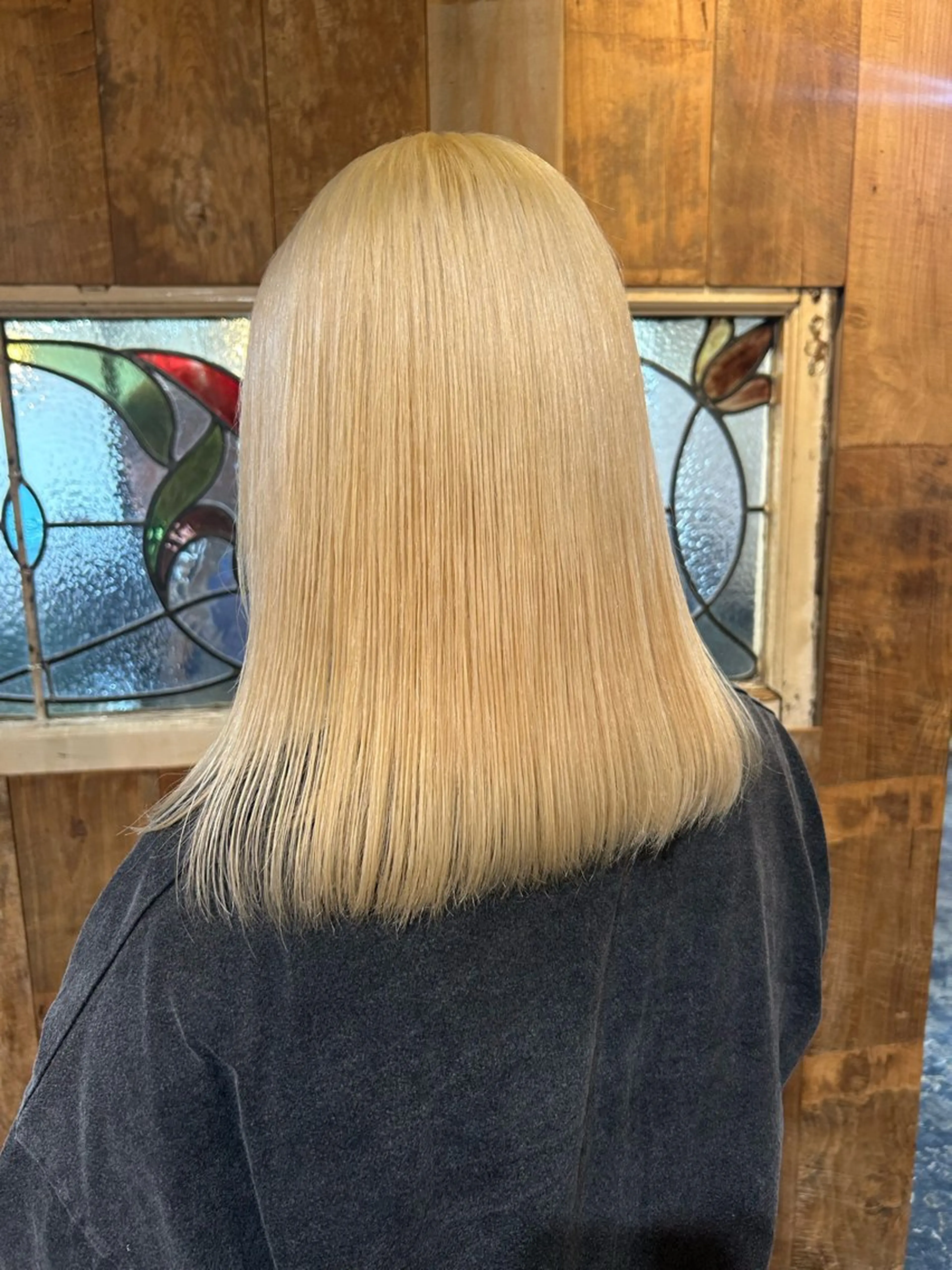 ミディアム カット ヘアカラー トリートメント L STUDIO所属・ハイトーン/ブリーチ 🧁soraのヘアスタイル