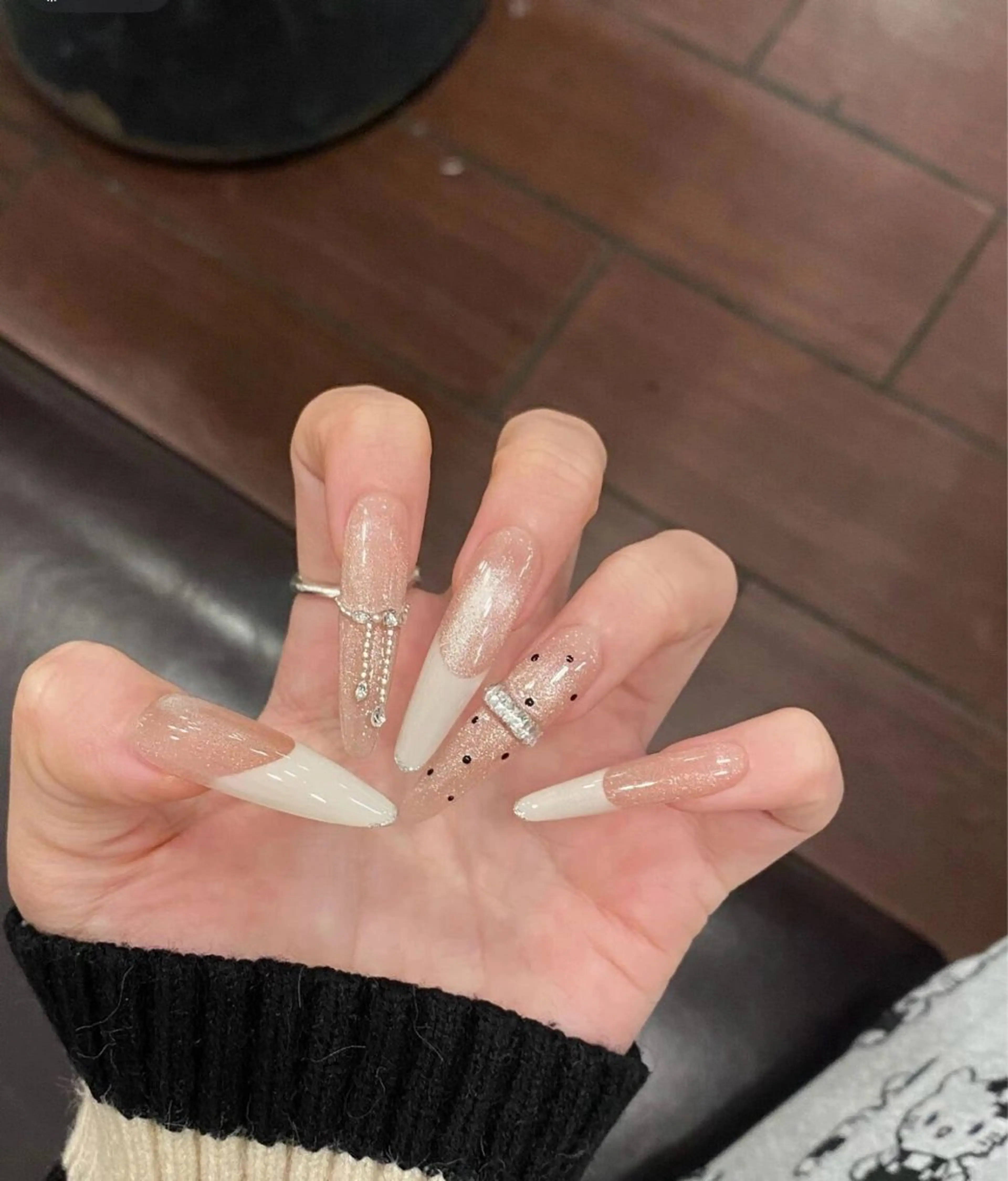 ネイル Chiara 長さだしのネイルデザイン