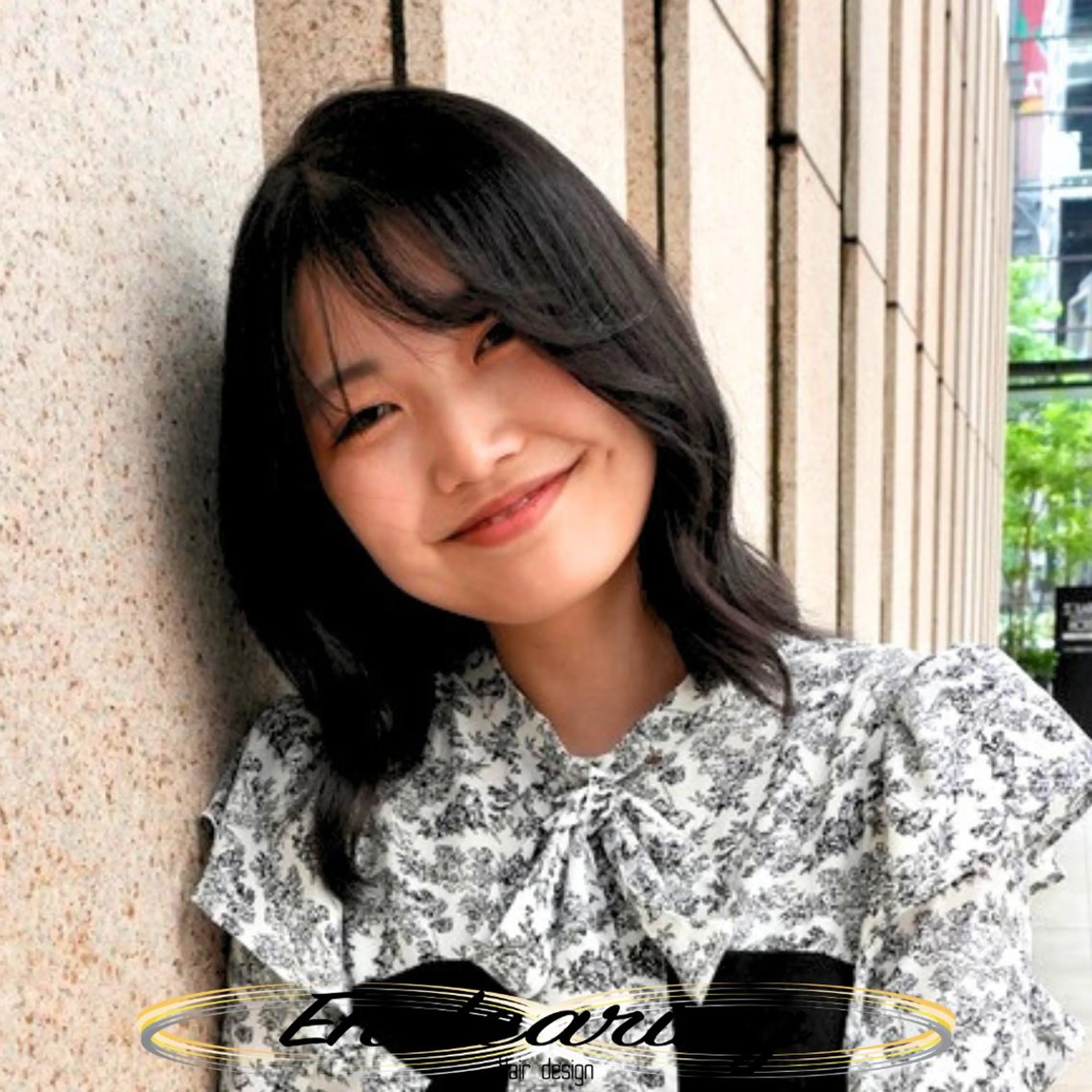 ミディアム ミストバング レイヤーカット 小顔カット カット ヘアカラー 柳田 怜那/銀座 Endearingのヘアスタイル