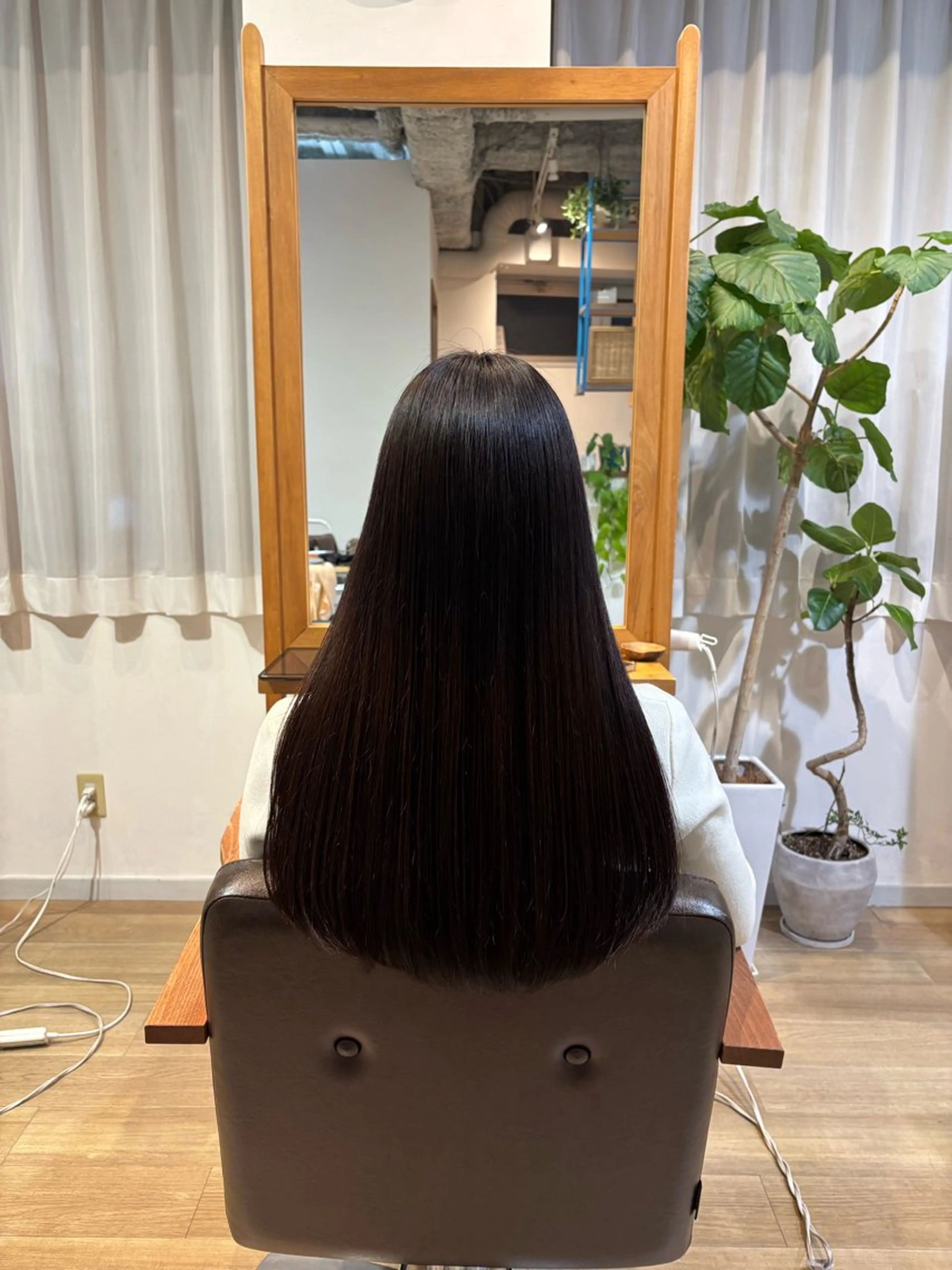 ロング パーマ 縮毛矯正 ストレートパーマ カット 縮毛矯正 RINNO🌷艶髪/ /透明感&艶カラーのヘアスタイル