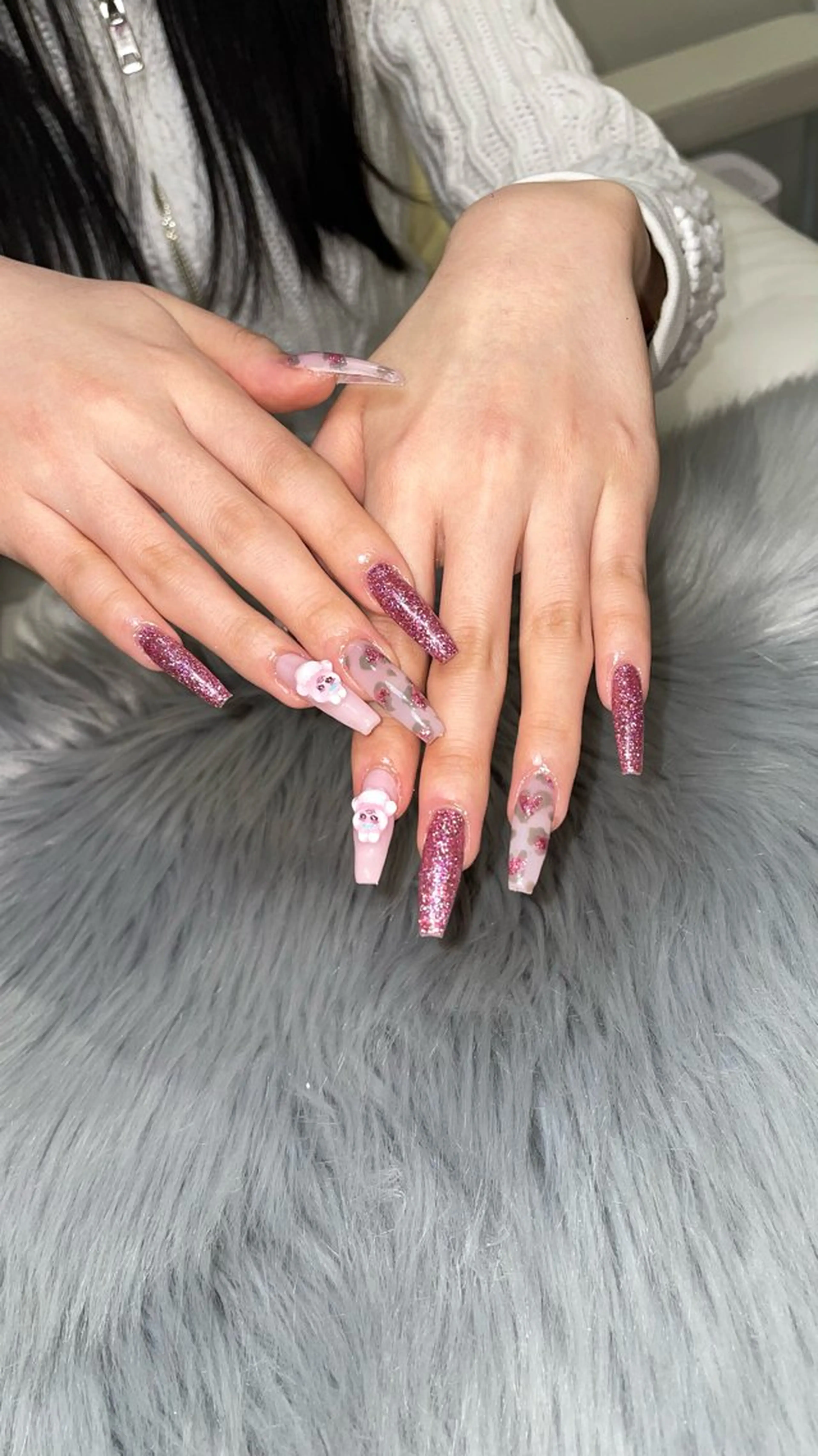 ネイル ラメ(グリッター) RICO NAIL所属・RICO Nail パーツつけ放題🌈のネイルデザイン