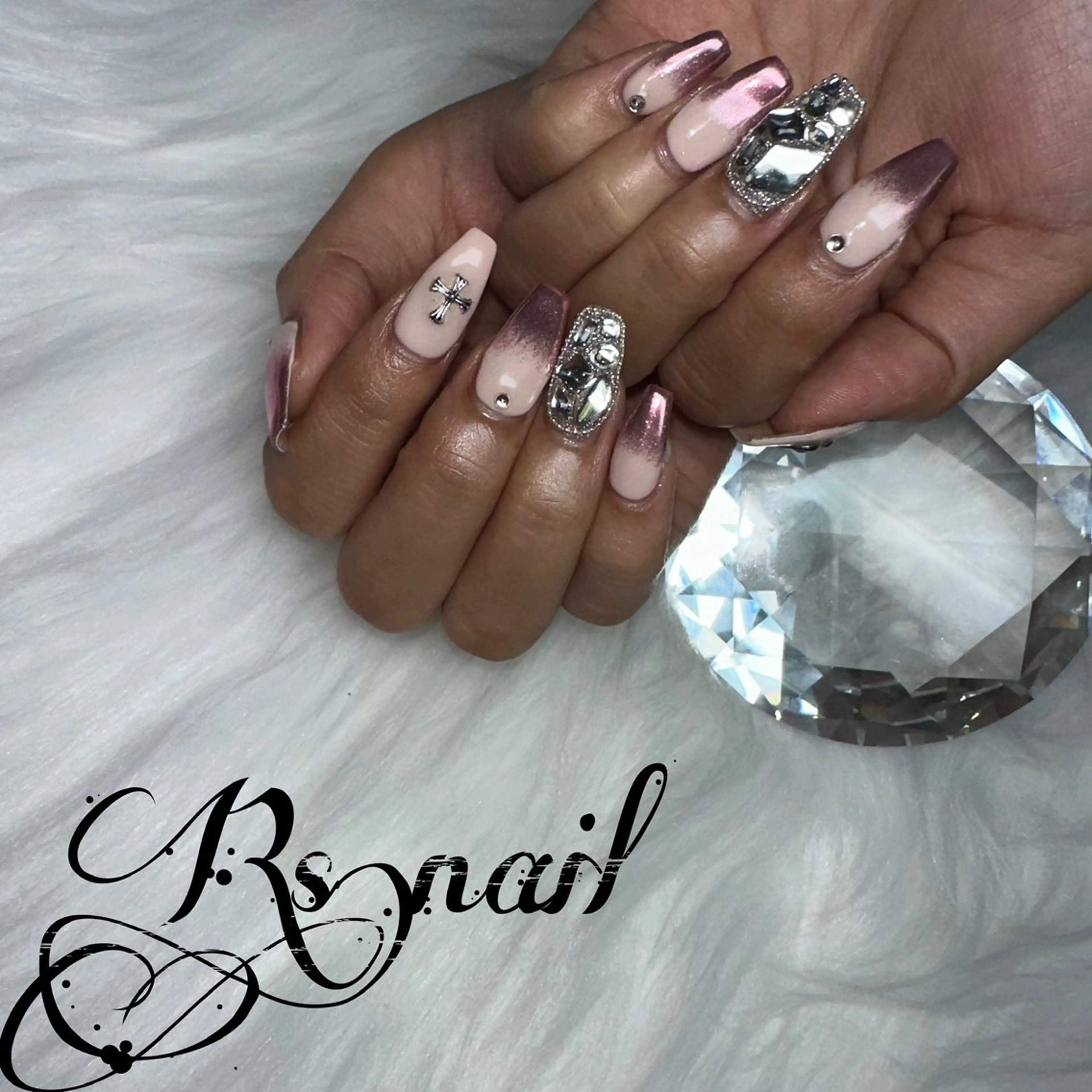 ネイル 加藤 麗華のネイルデザイン