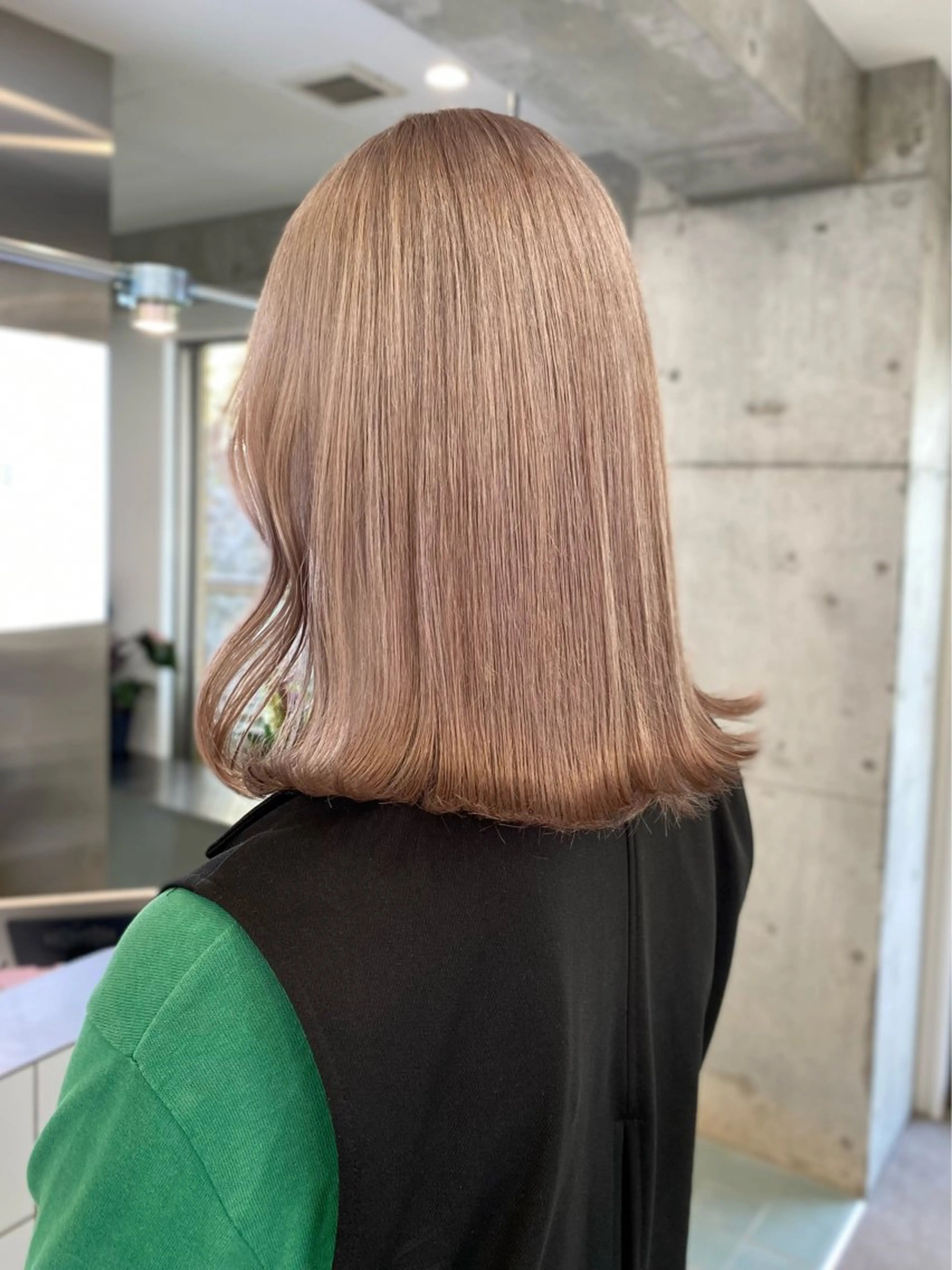 セミロング ボブカット 💎坪谷のヘアスタイル