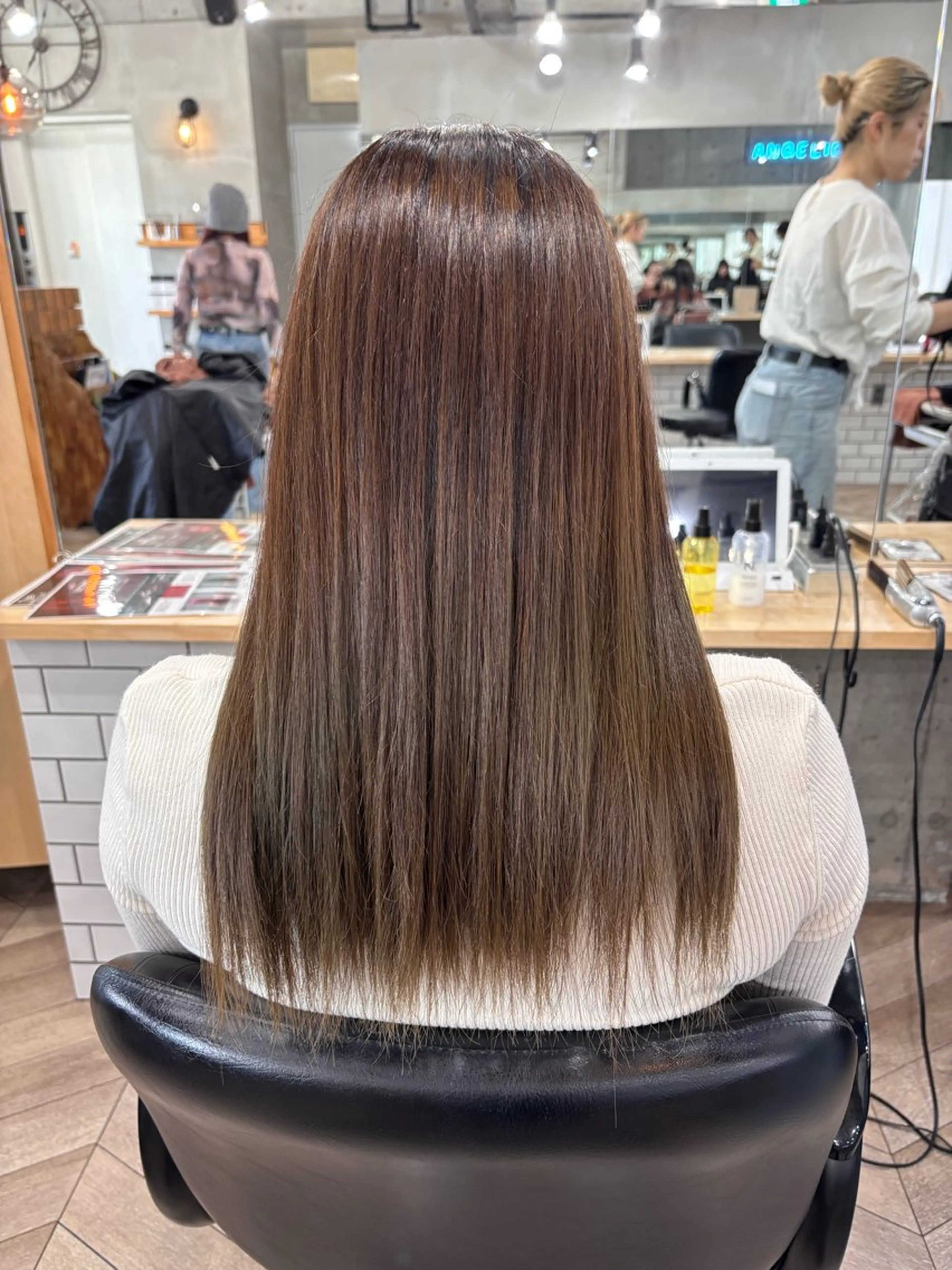 カラー ANGELICA ゆづのヘアスタイル