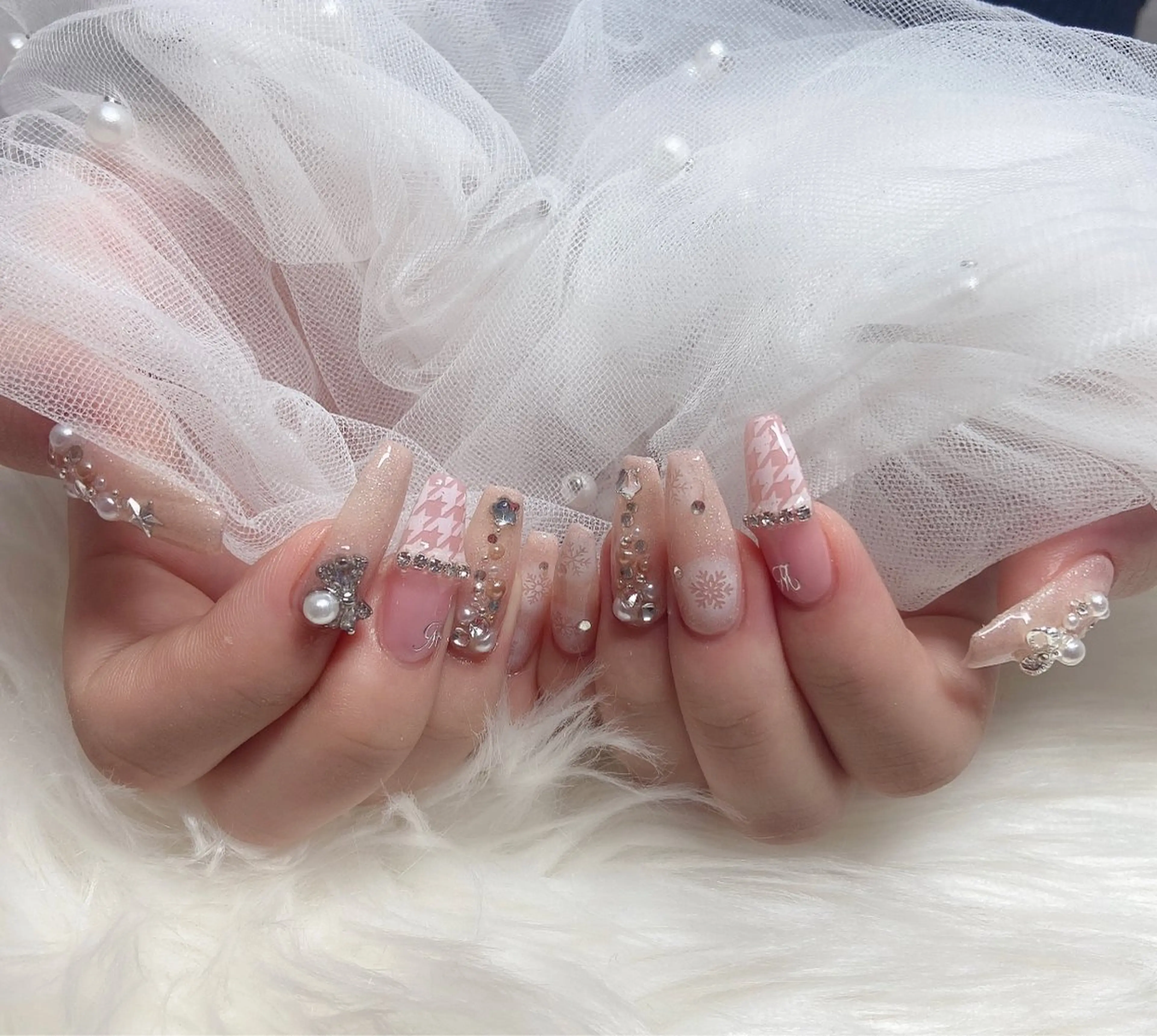 ネイル ハンドネイル ＆ME アンドミーのネイルデザイン