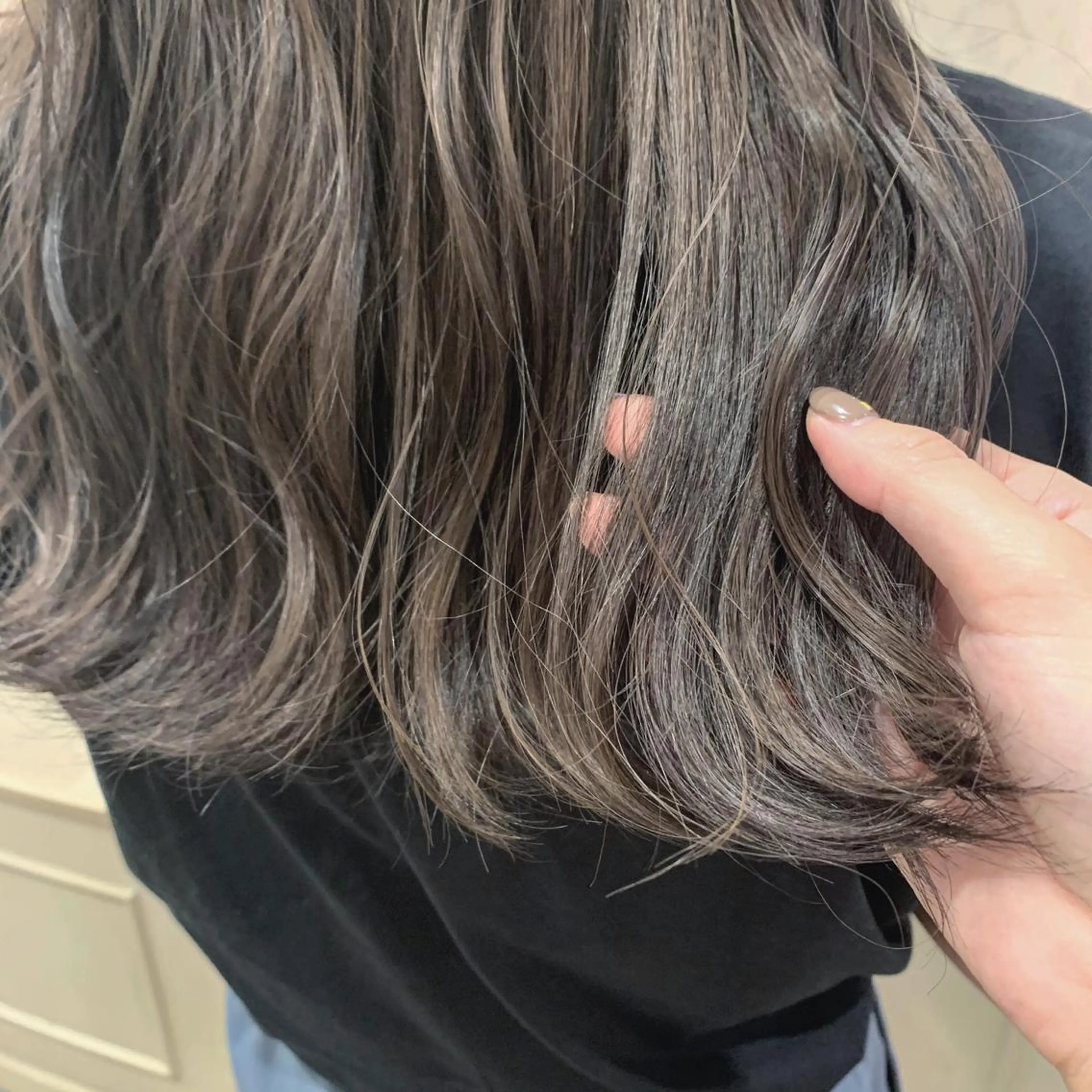 カラー 透明感カラー ヘアカラー 🍪ヨシイハルネ🍪 ラベンダーカラーのヘアスタイル