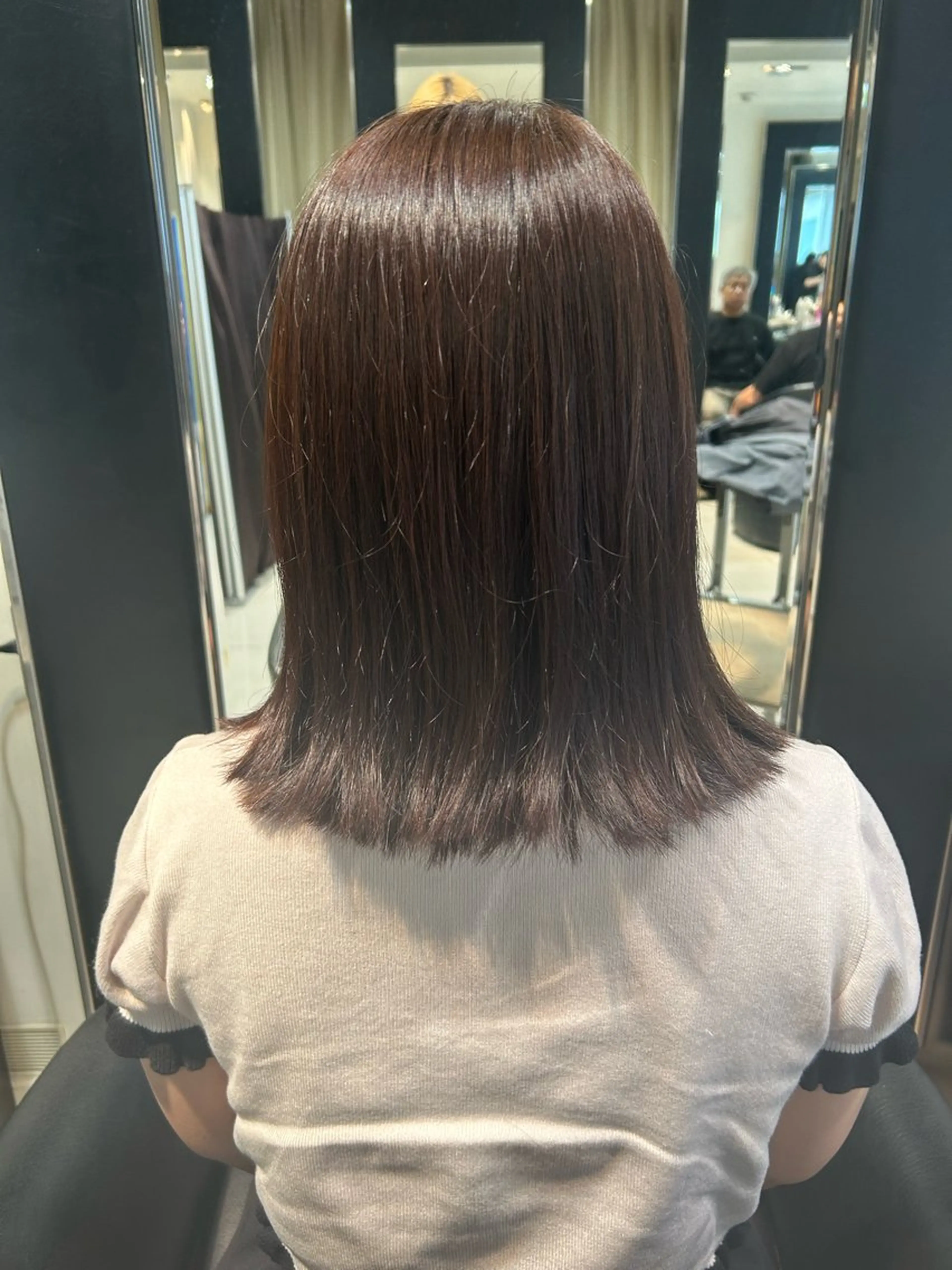 ミディアム カラー カット Ayano 🫧のヘアスタイル