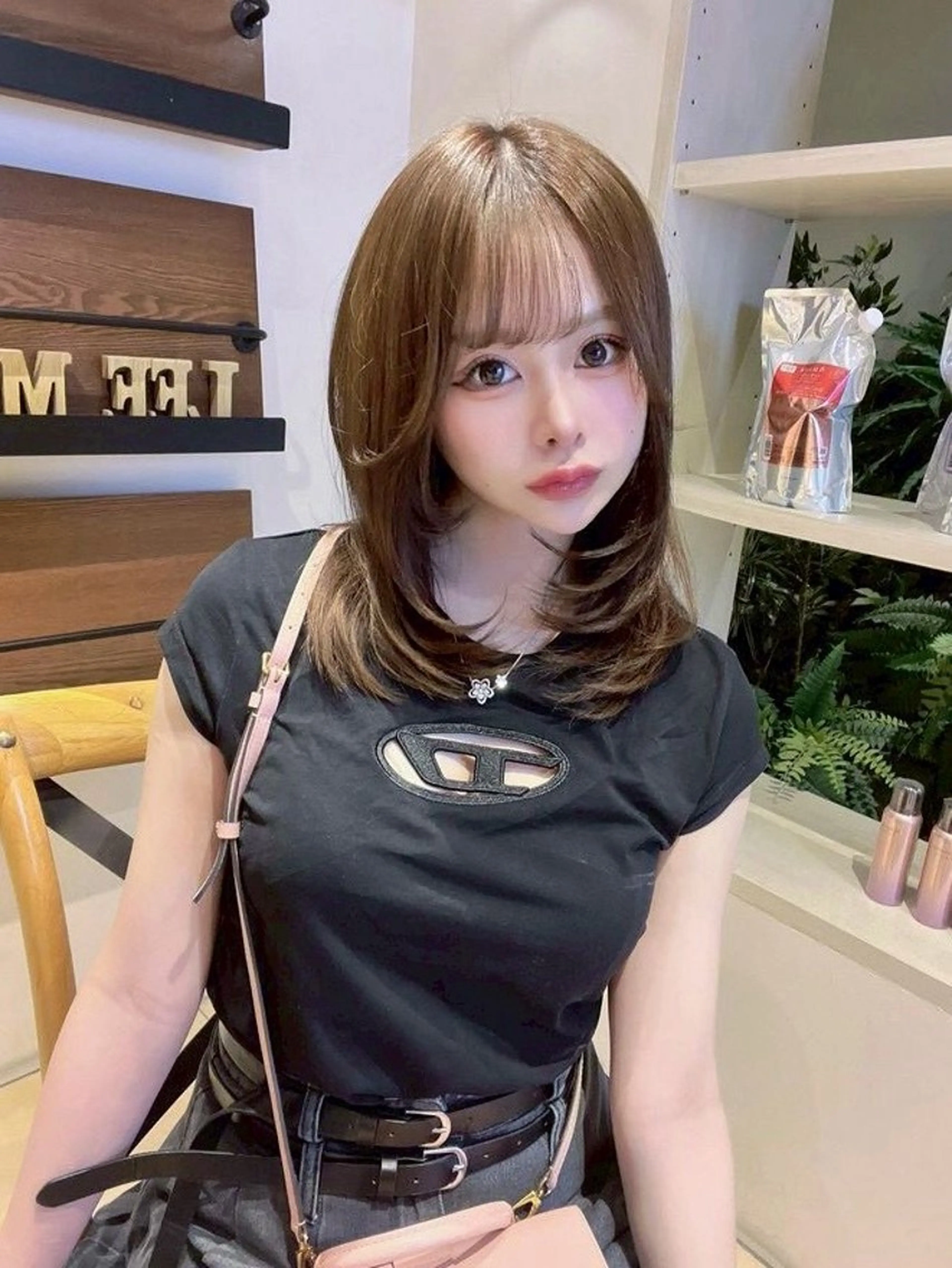 ミディアム カラー ブリーチ ダブルカラー ブリーチなしカラー 髪質改善 韓国風ヘア カット ヘアカラー トリートメント Maison Annex【心斎橋/レイヤーカット/ブリーチなしダブルカラー/髪質改善カラー】所属・レイヤーカット/ 心斎橋　MACOのヘアスタイル