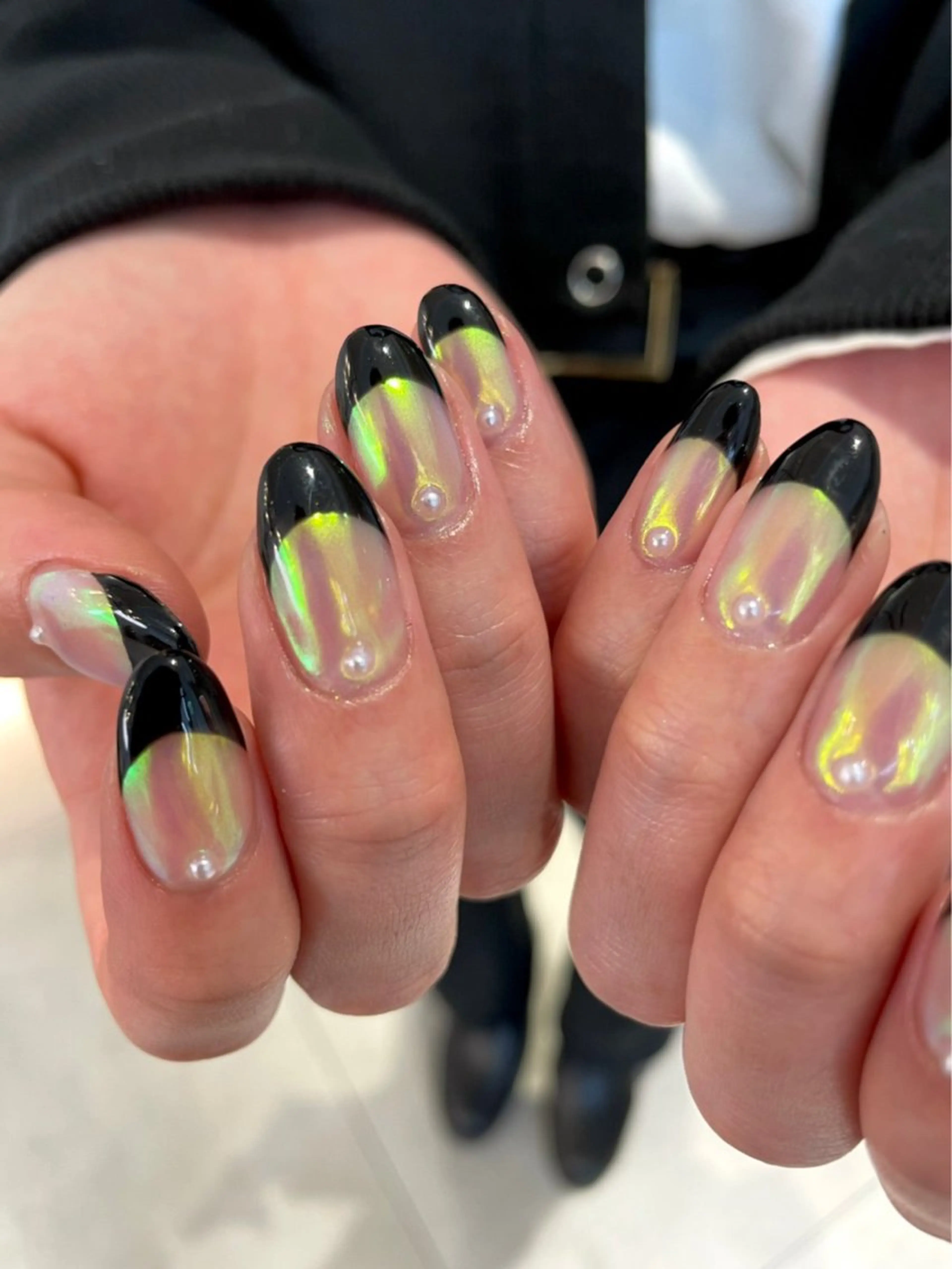 ネイル オーロラネイル フレンチネイル ハンドネイル 🌟暖色系ハイトーン 🌟AIのヘアスタイル