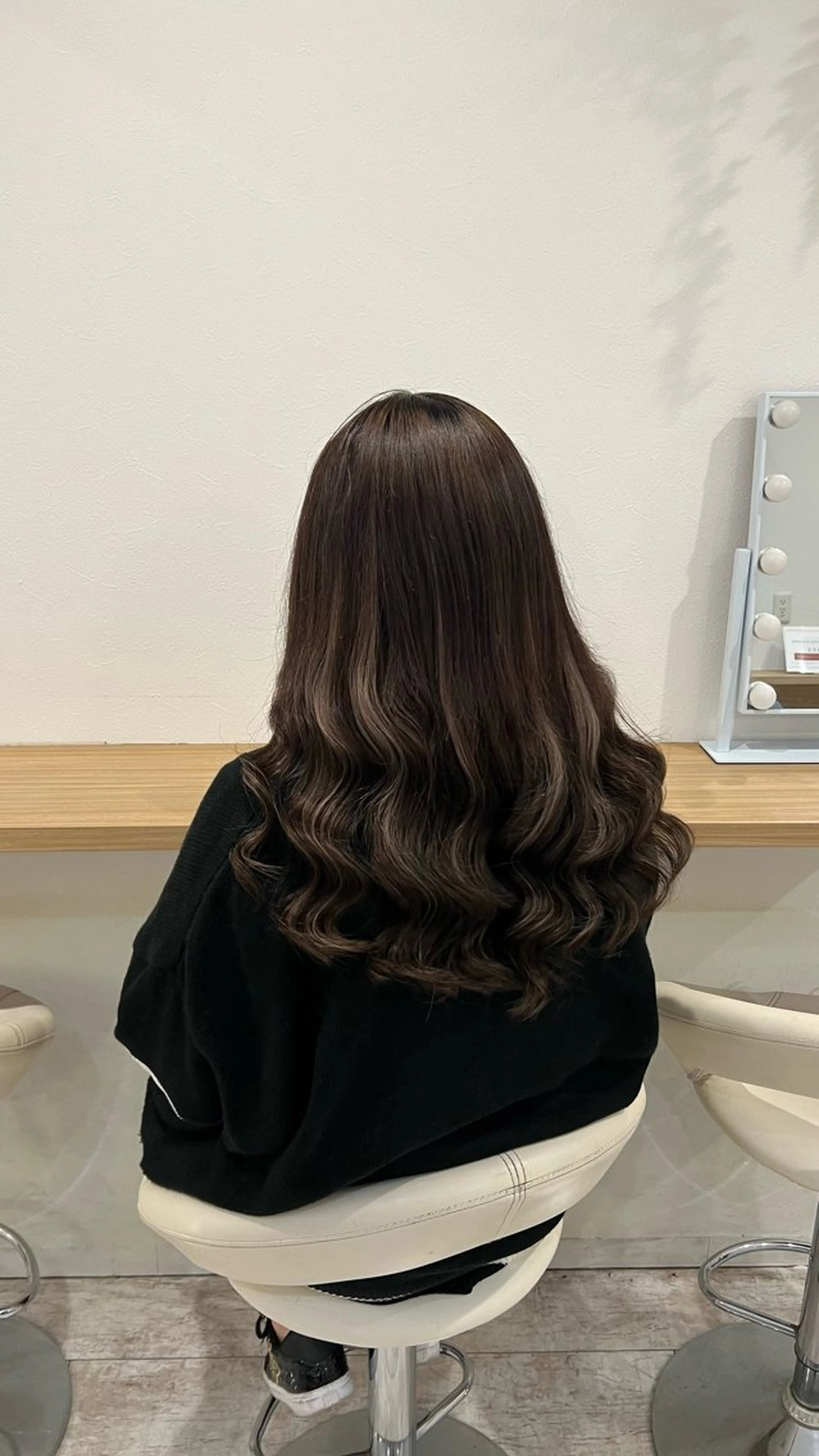 ロング エクステ 髪質改善 カット ヘアカラー トリートメント エクステ マテリアル 中央駅店のヘアスタイル