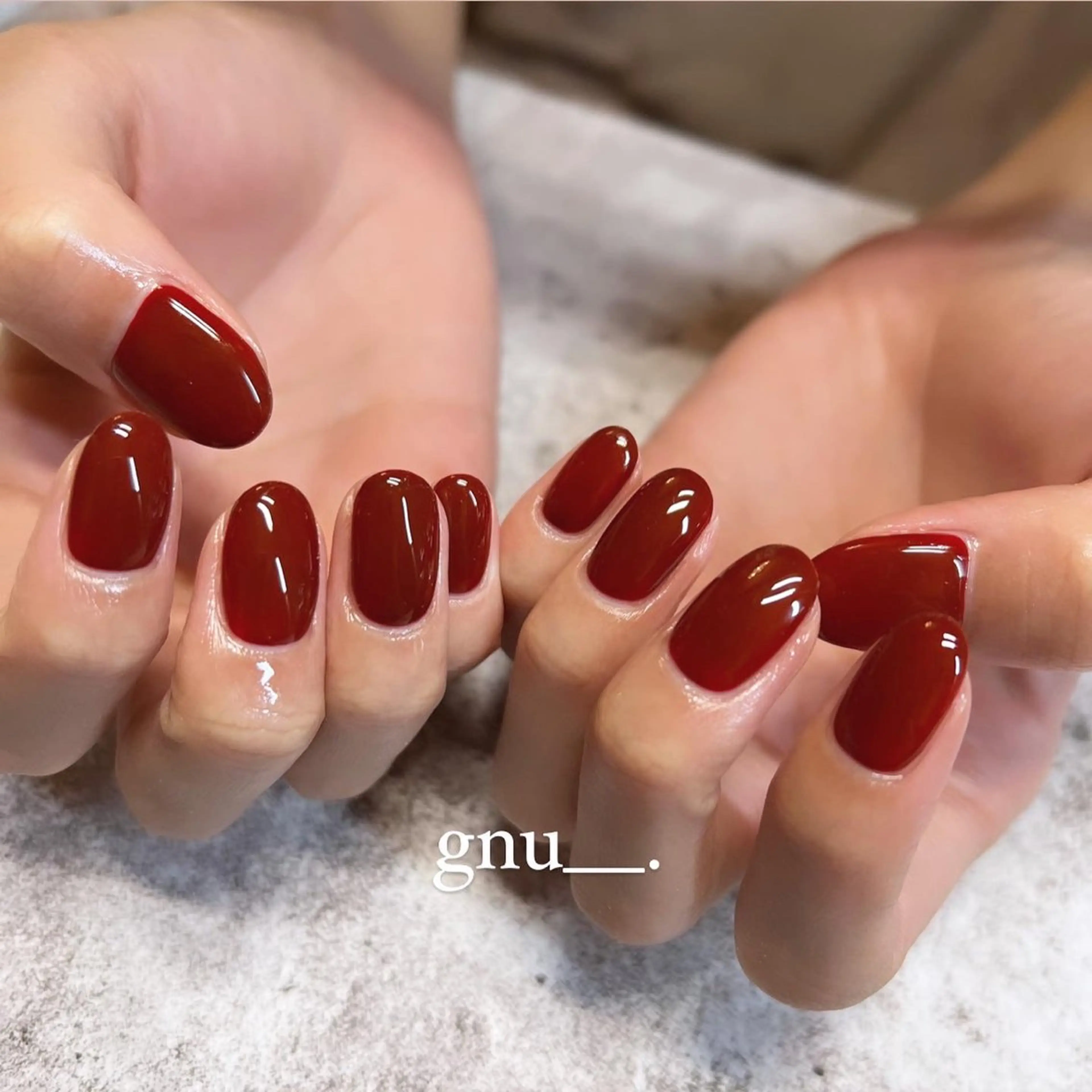 ネイル ボルドー ワンカラーネイル ハンドネイル gnu__. nailのネイルデザイン