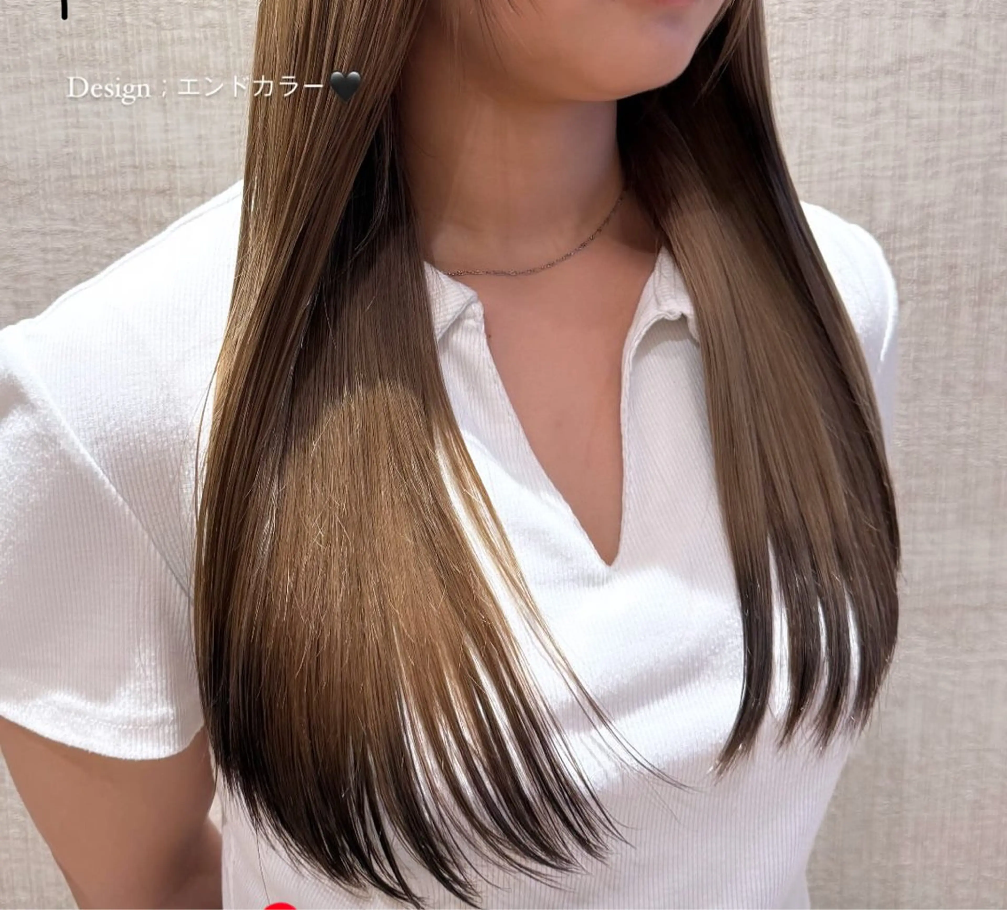 ロング カラー 岩永 杏樹のヘアスタイル