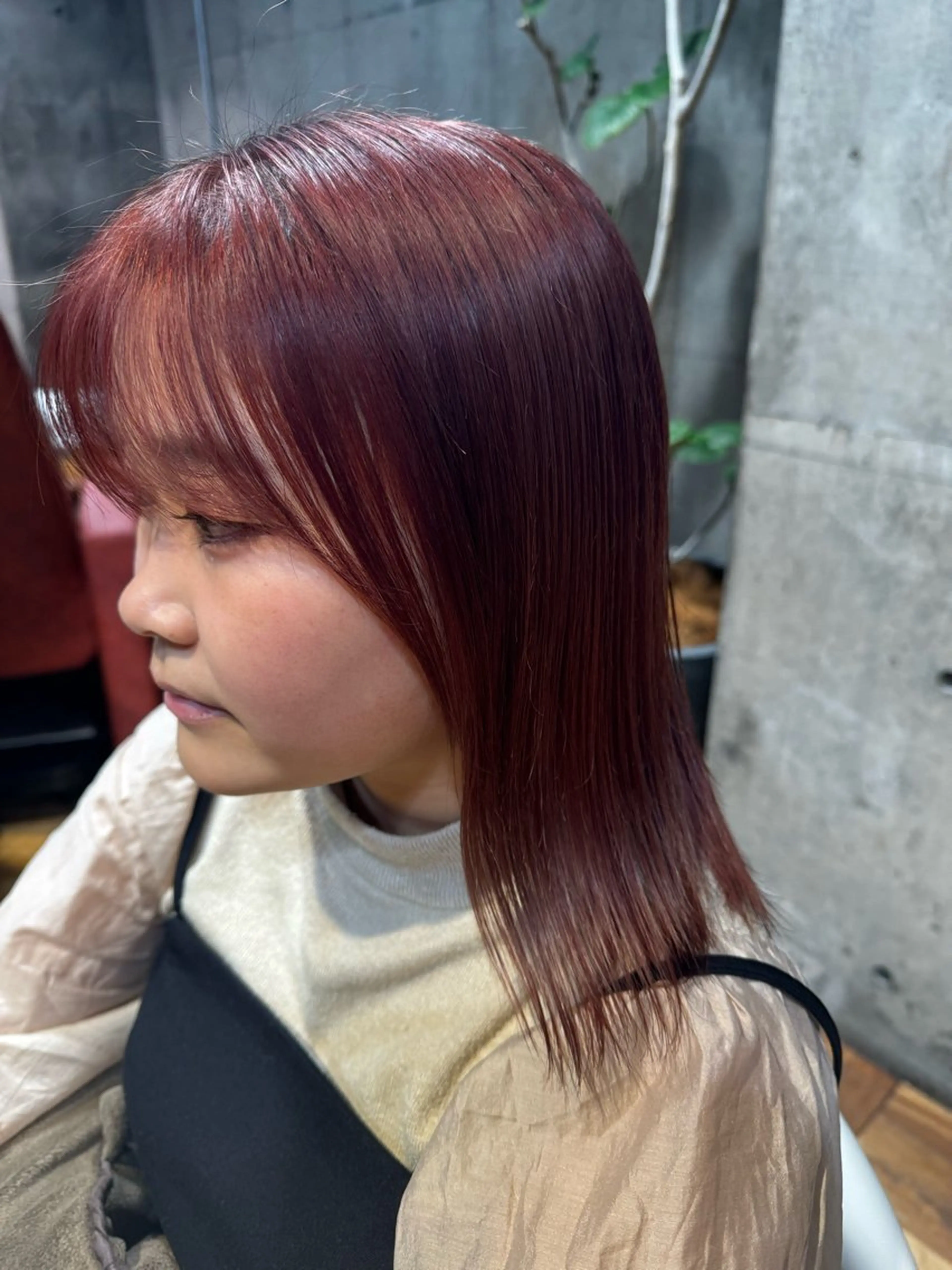 セミロング カラー ブリーチ ブリーチなしカラー 鈴木 りんのヘアスタイル