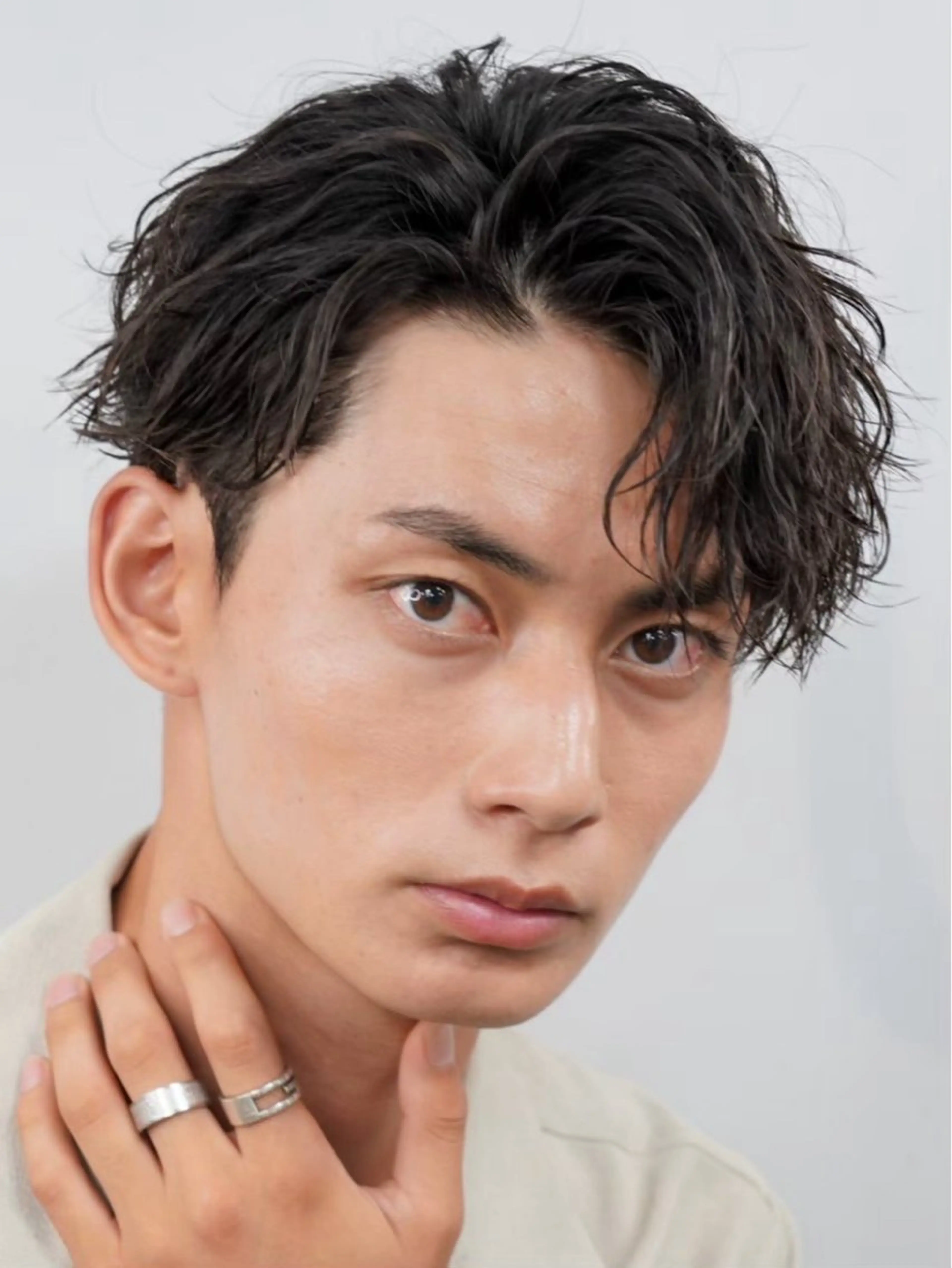 ショート パーマ メンズ 菅野 智敬のヘアスタイル
