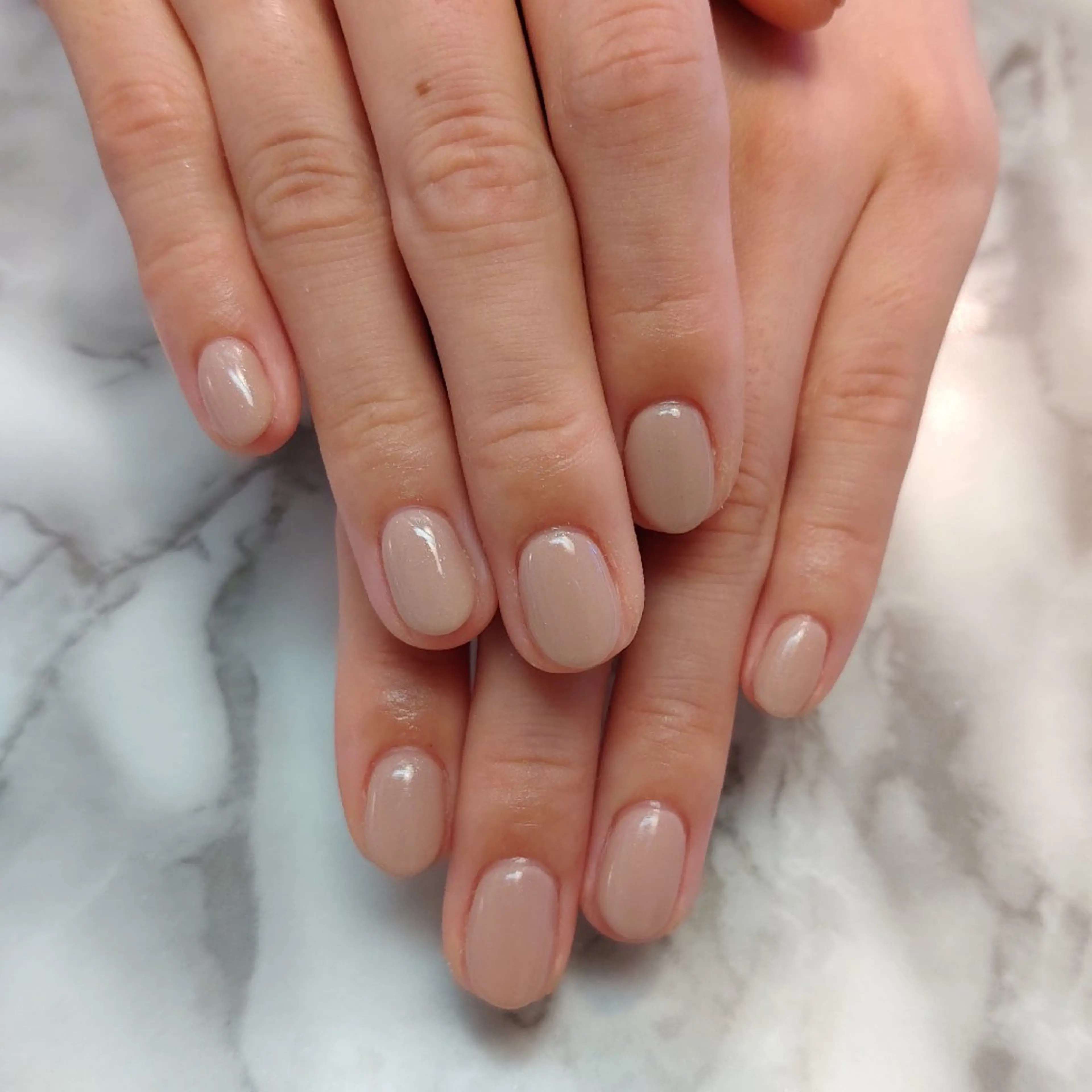 ネイル ワンカラーネイル ジェヌインネイル 河内のネイルデザイン