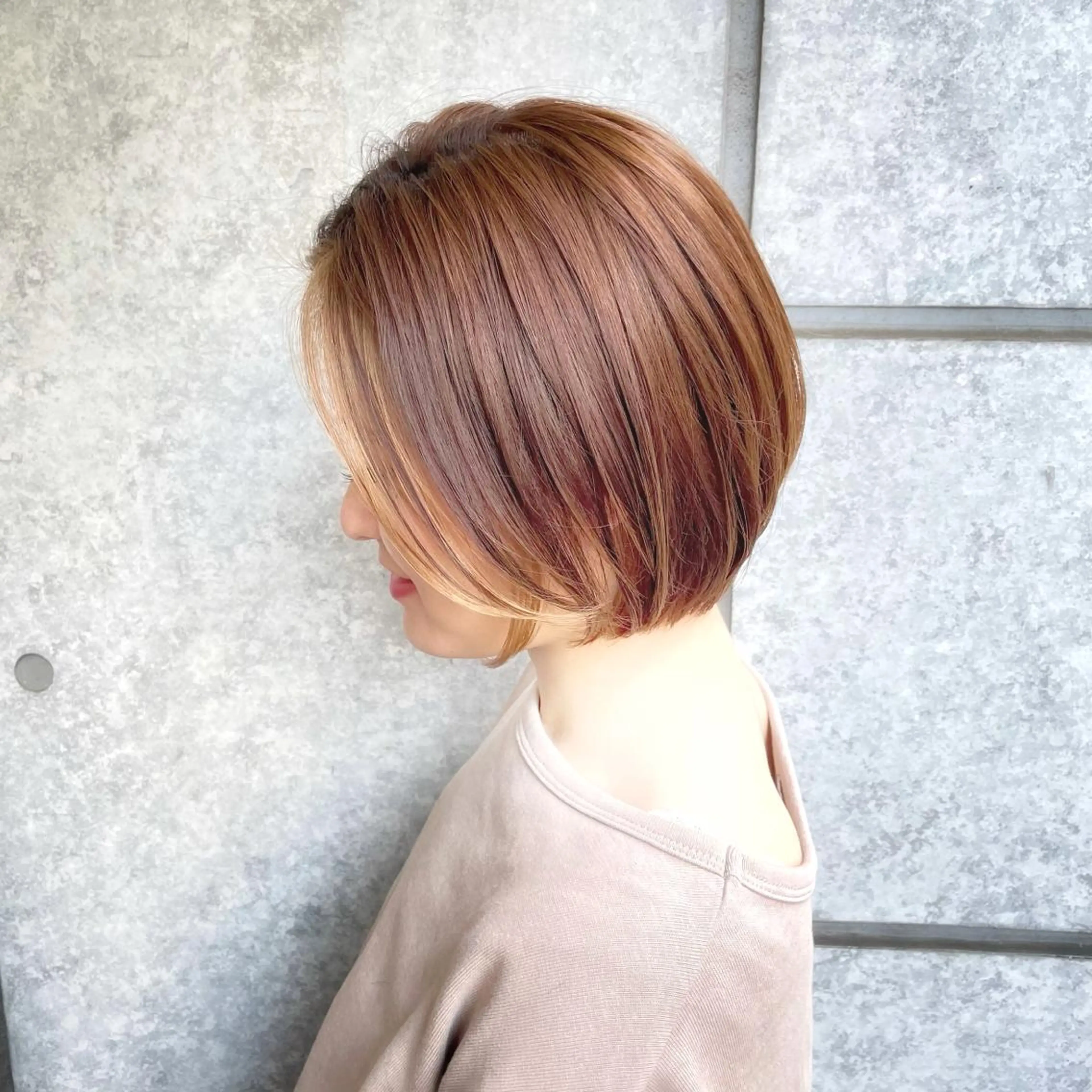 ショート カラー ヘアアレンジ MiU所属・韓国×髪質改善×美髪 縮毛矯正×レイヤーのヘアスタイル