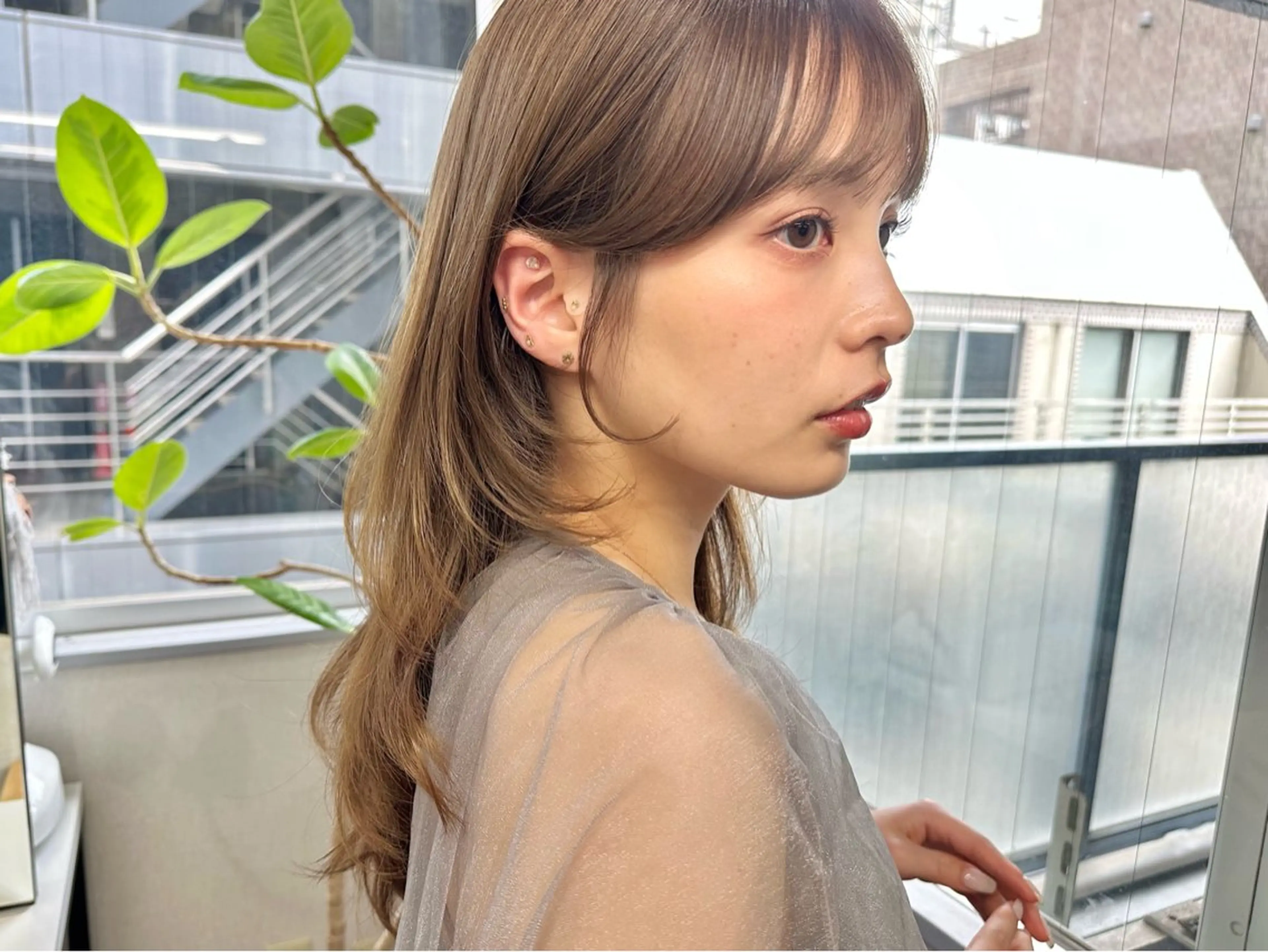 【💖お得なセット💖】カット＋カラー＋シルクトリートメント＋耳ツボジュエリー両耳14粒💎の写真