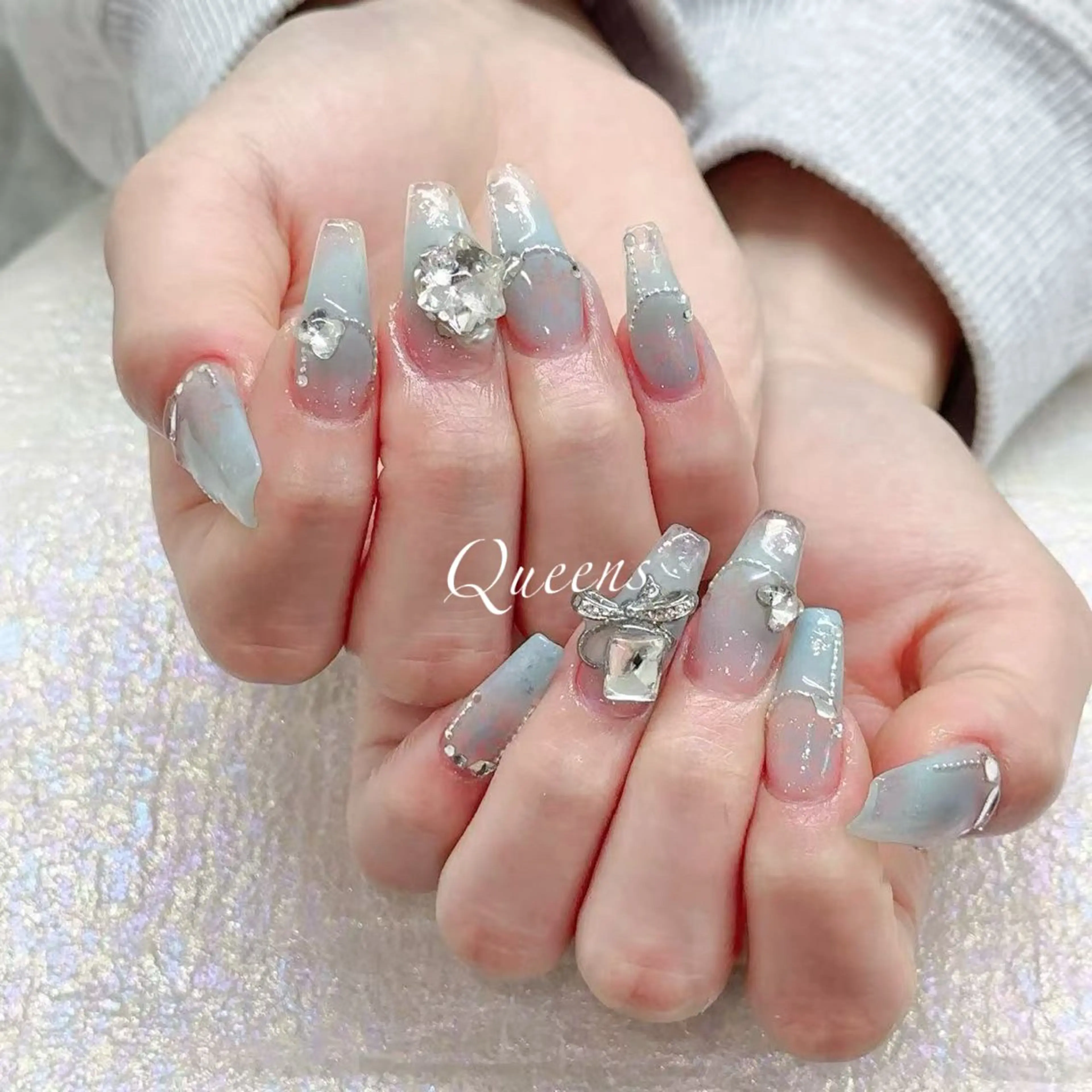 ネイル ハンドネイル Queens マオのネイルデザイン