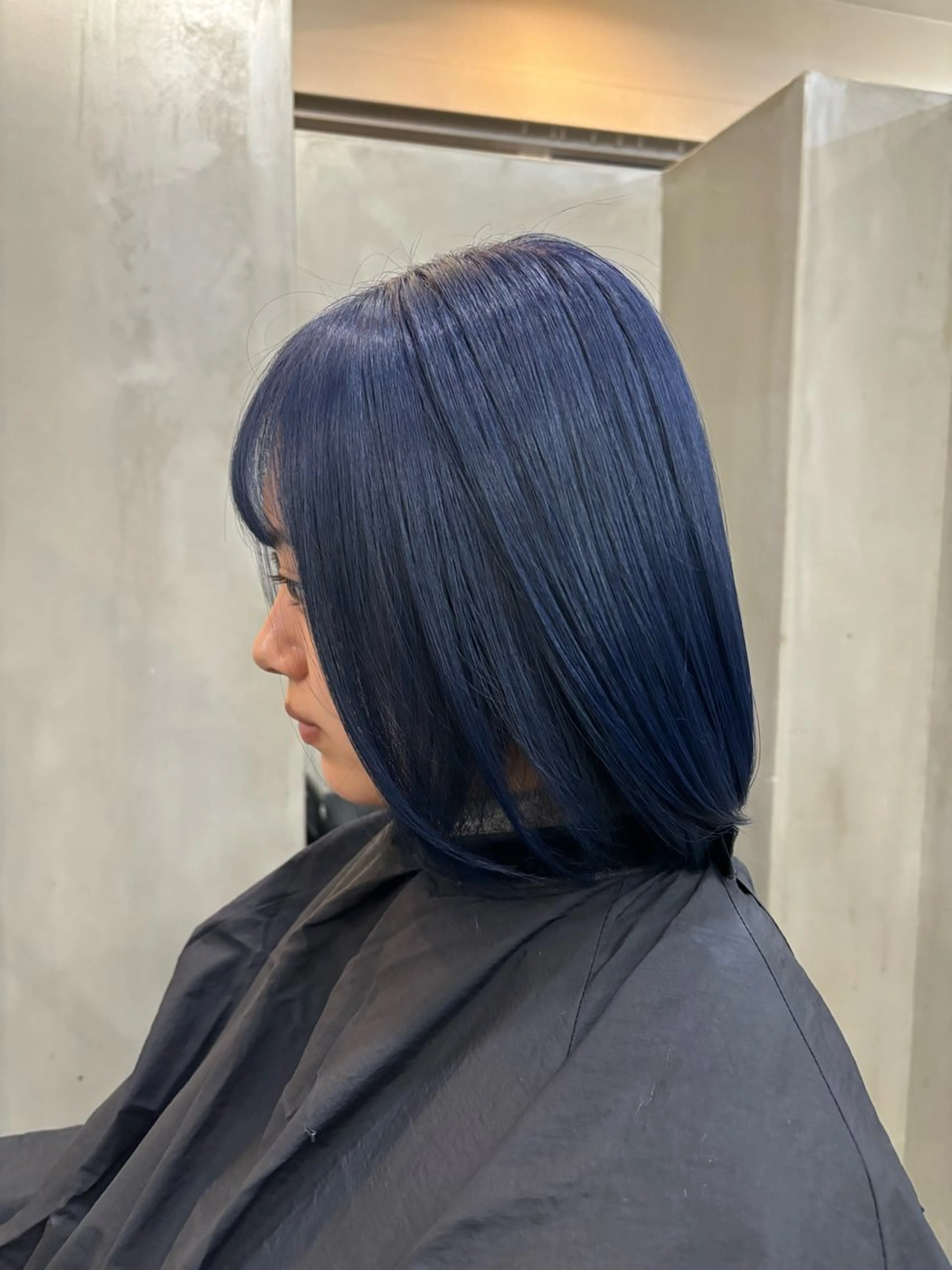 ワンブリーチ+オンカラー+毛髪強化トリートメント(施術時間4時間半​〜​)の写真