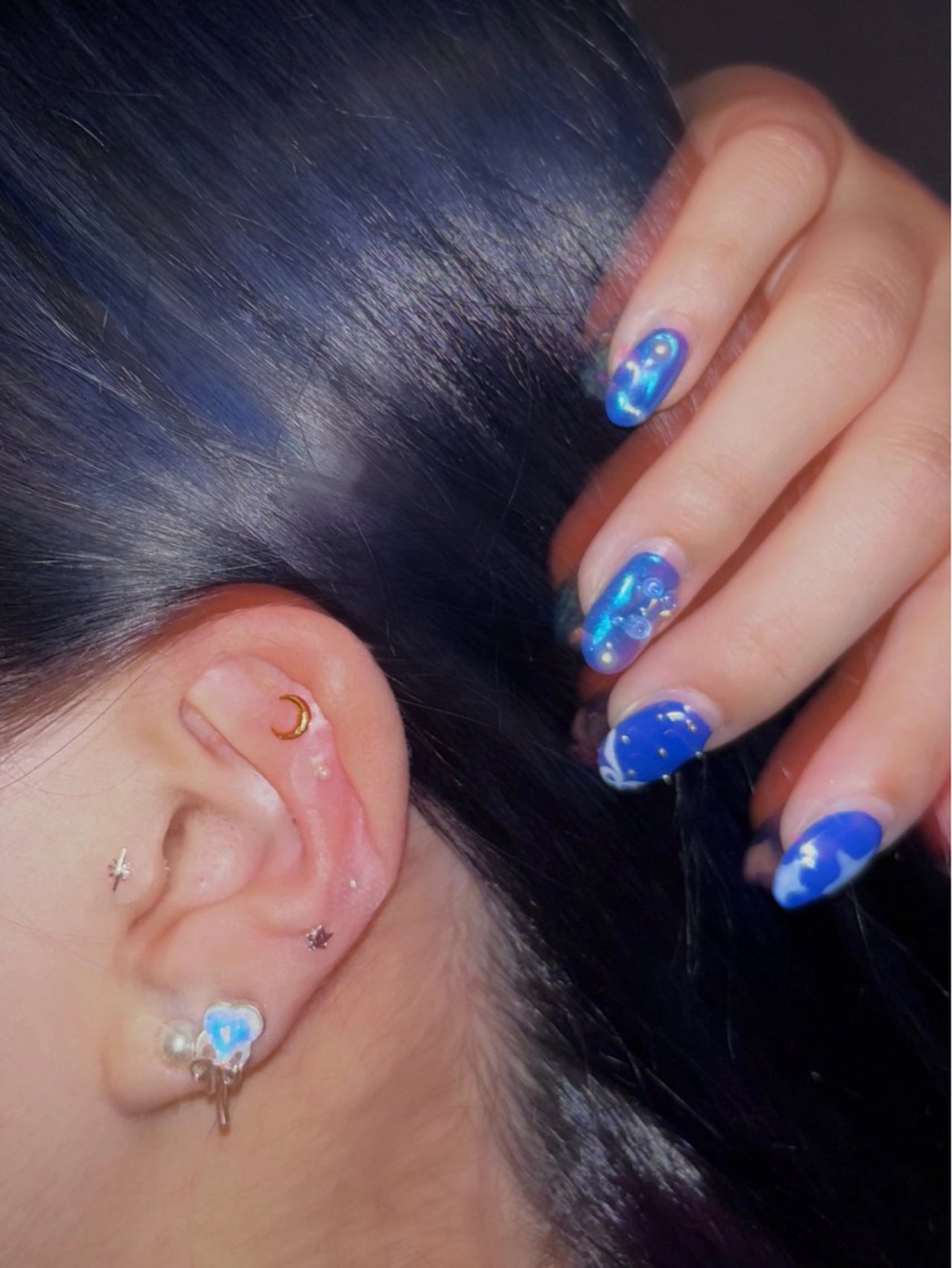 AMRITA omotesando所属・艶ｶﾗｰ･:*個性派 ﾈｲﾙ🦋mire-のネイルデザイン