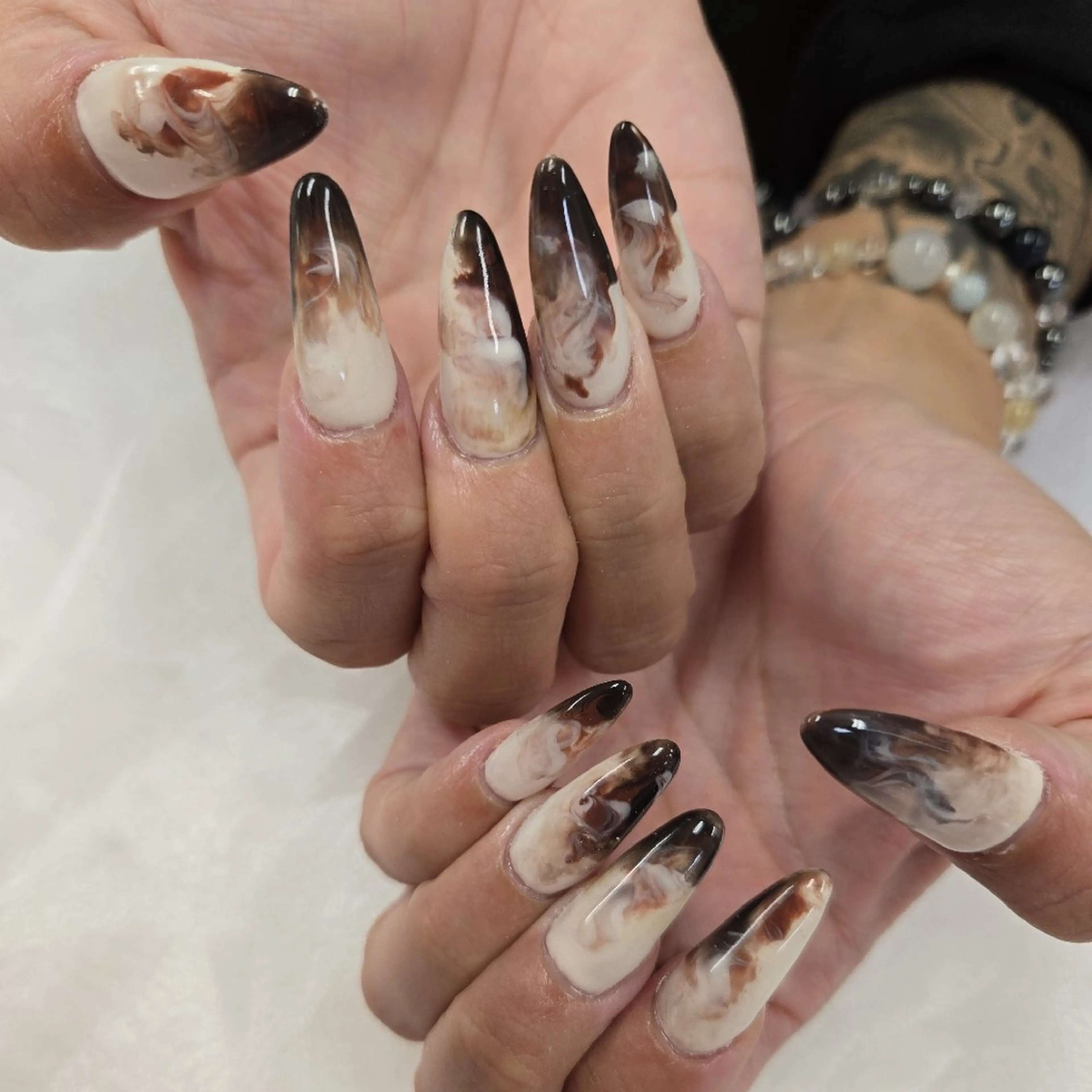 ネイル ハンドネイル 河野ちえ (雑誌掲載サロン)のネイルデザイン