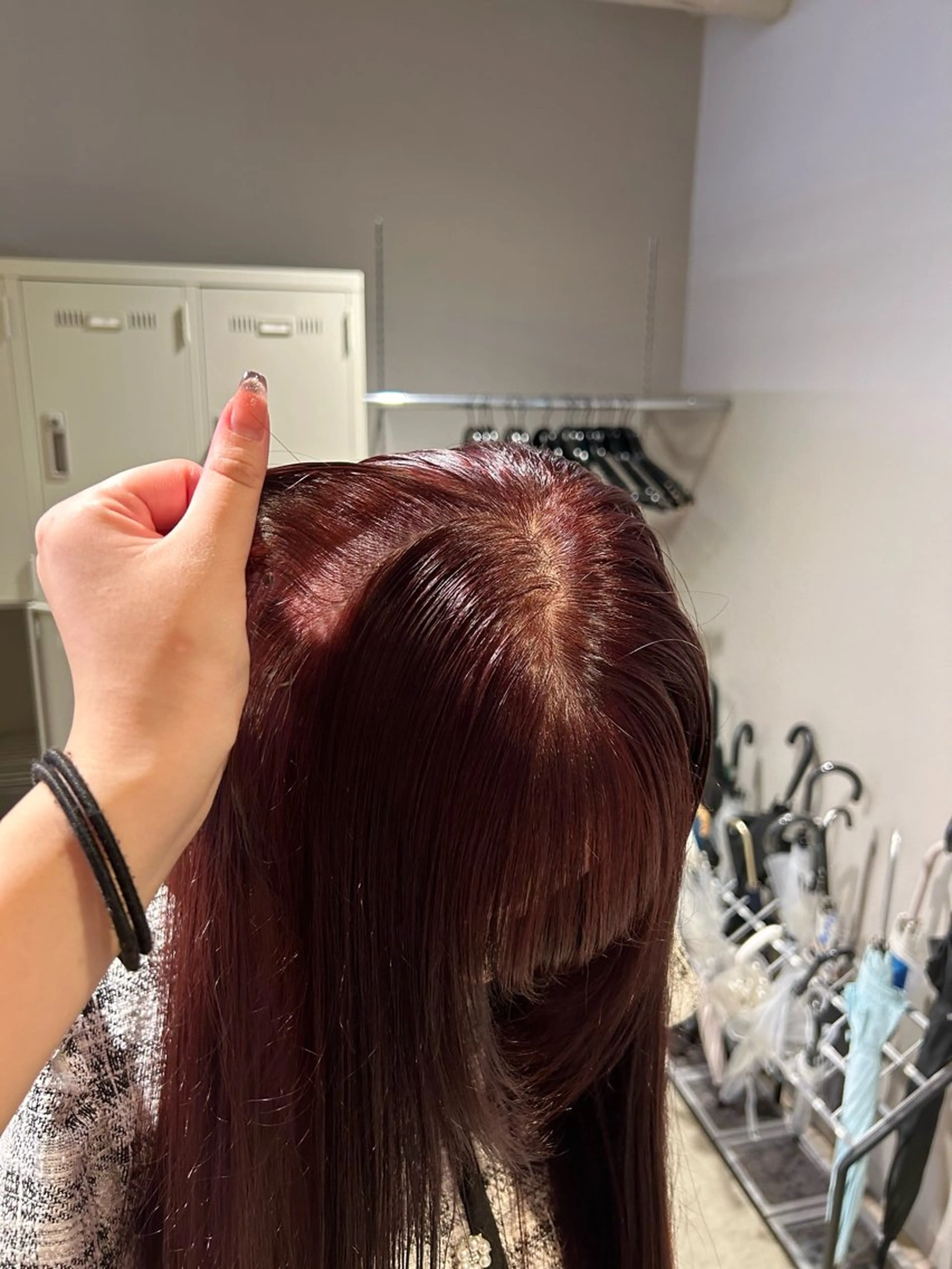 カラー ヘアカラー トリートメント 透明感ベージュ🤎 ナチュラルレイヤーのヘアスタイル