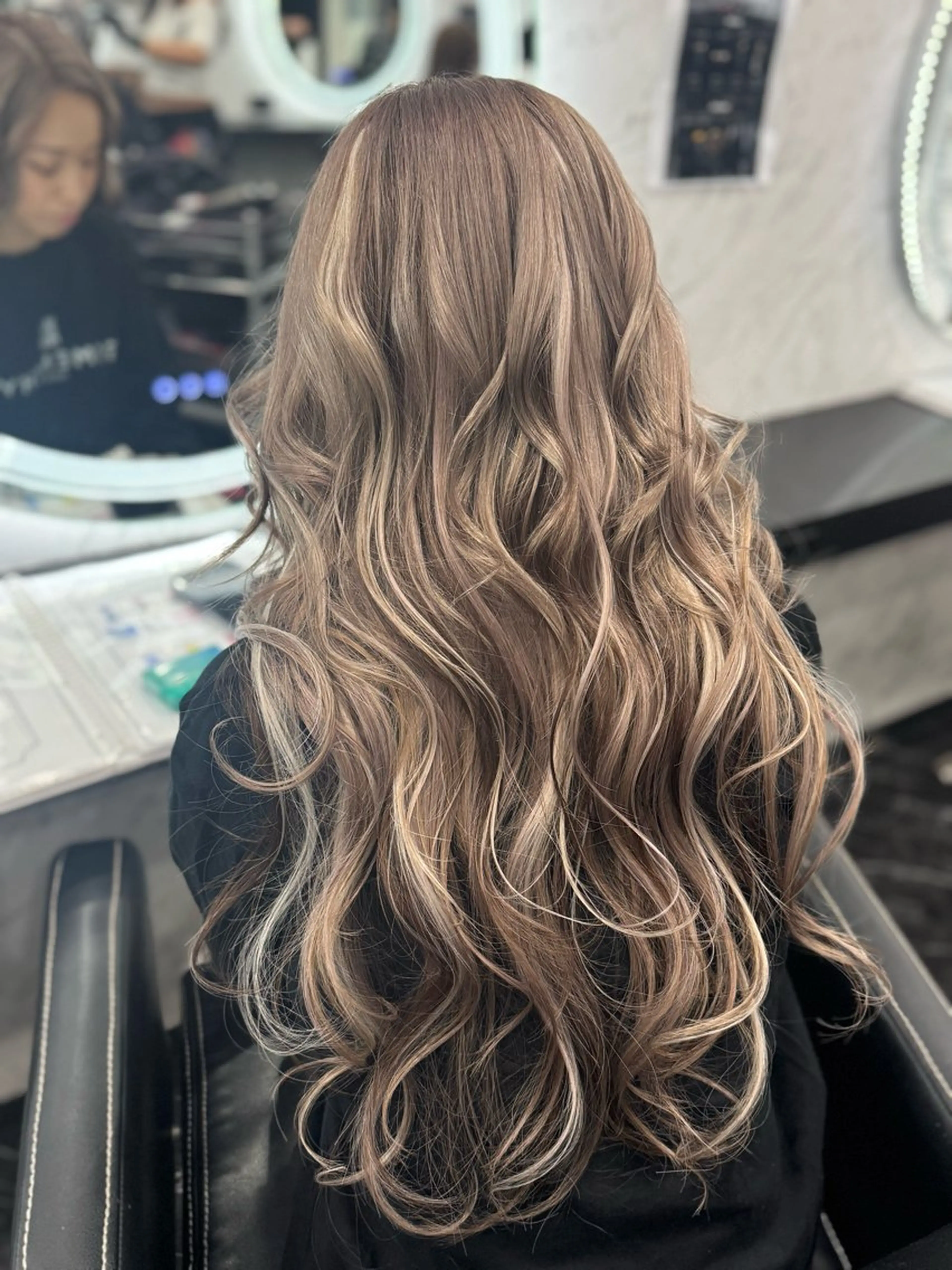 ロング エクステ LOHAS Kanaのヘアスタイル