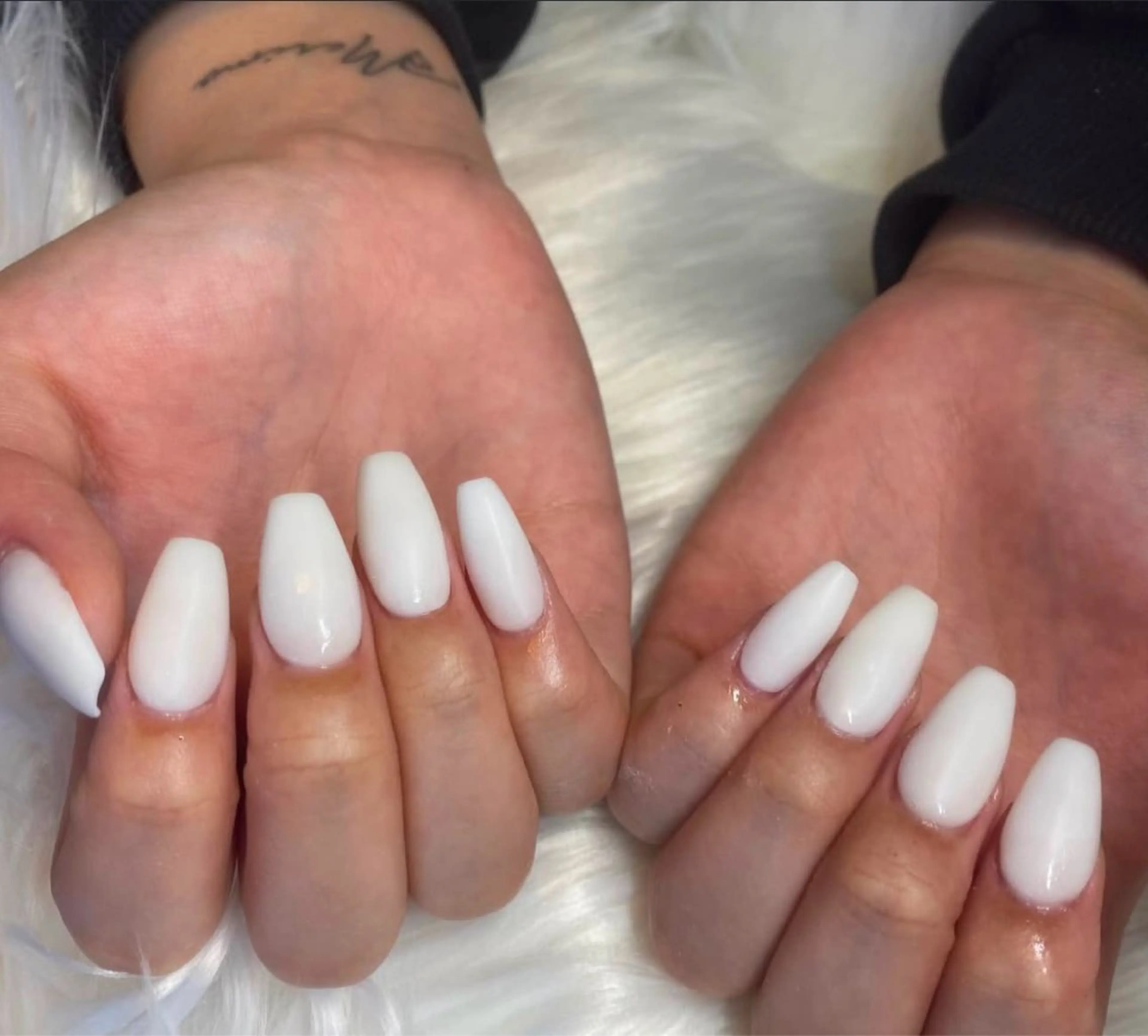 🩷ミニモ限定価格🩷スカルプ💅🏻ワンカラーorラメグラ（2色まで可）　　　　　　　　新規オフ無料⭐️の写真