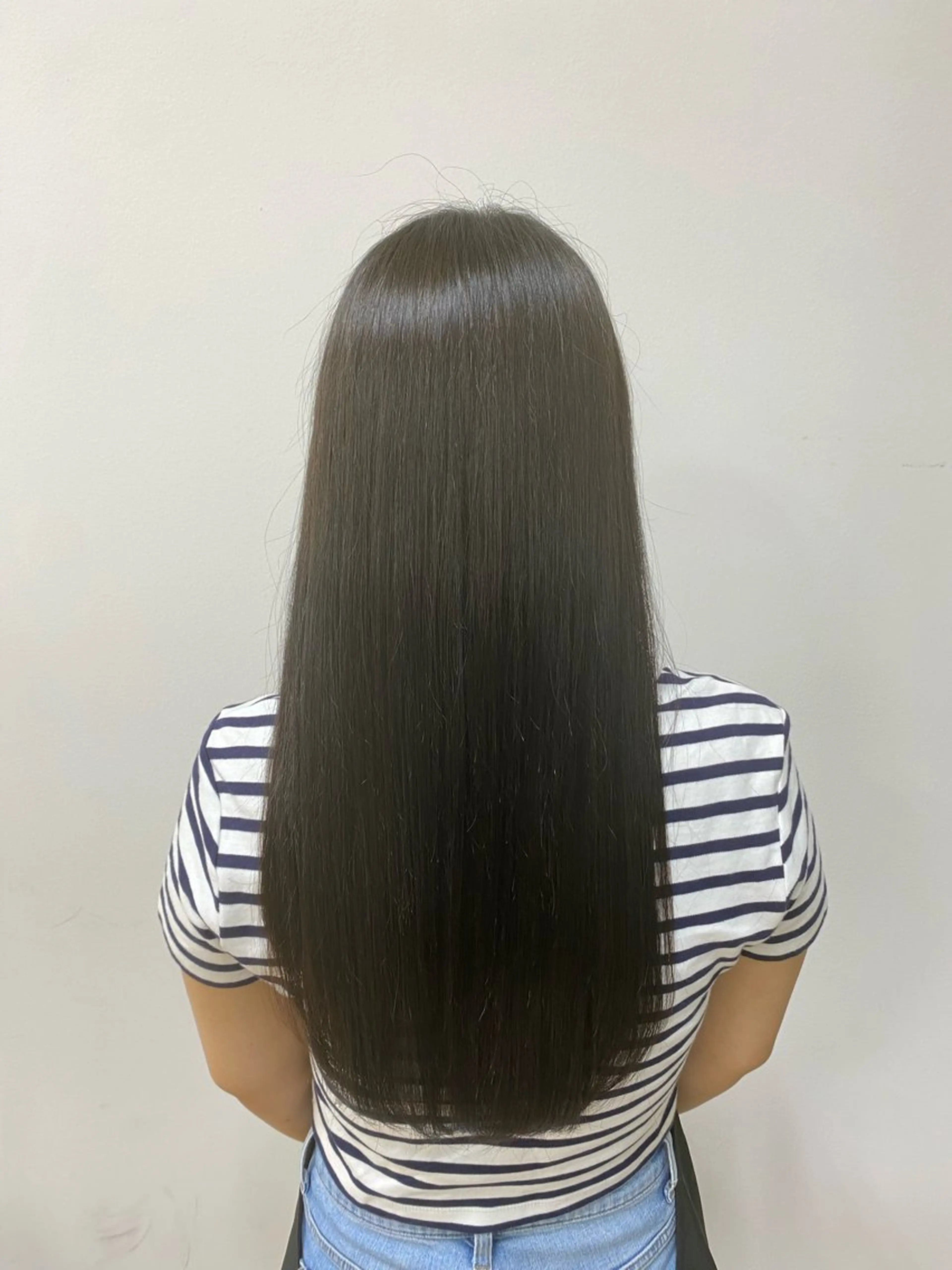 ロング カーリーパーマ/ 透明ｶﾗｰ/MIKUのヘアスタイル