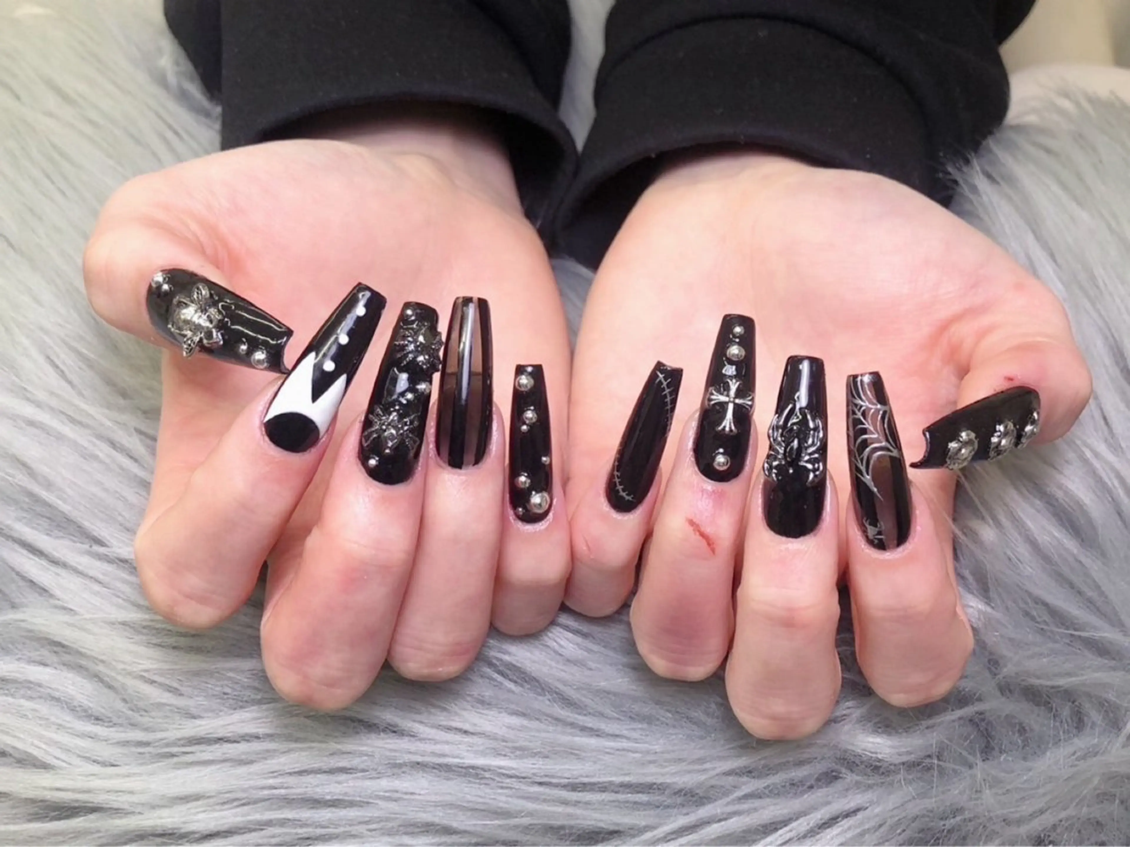 ネイル lucky nail 歌舞伎町のネイルデザイン