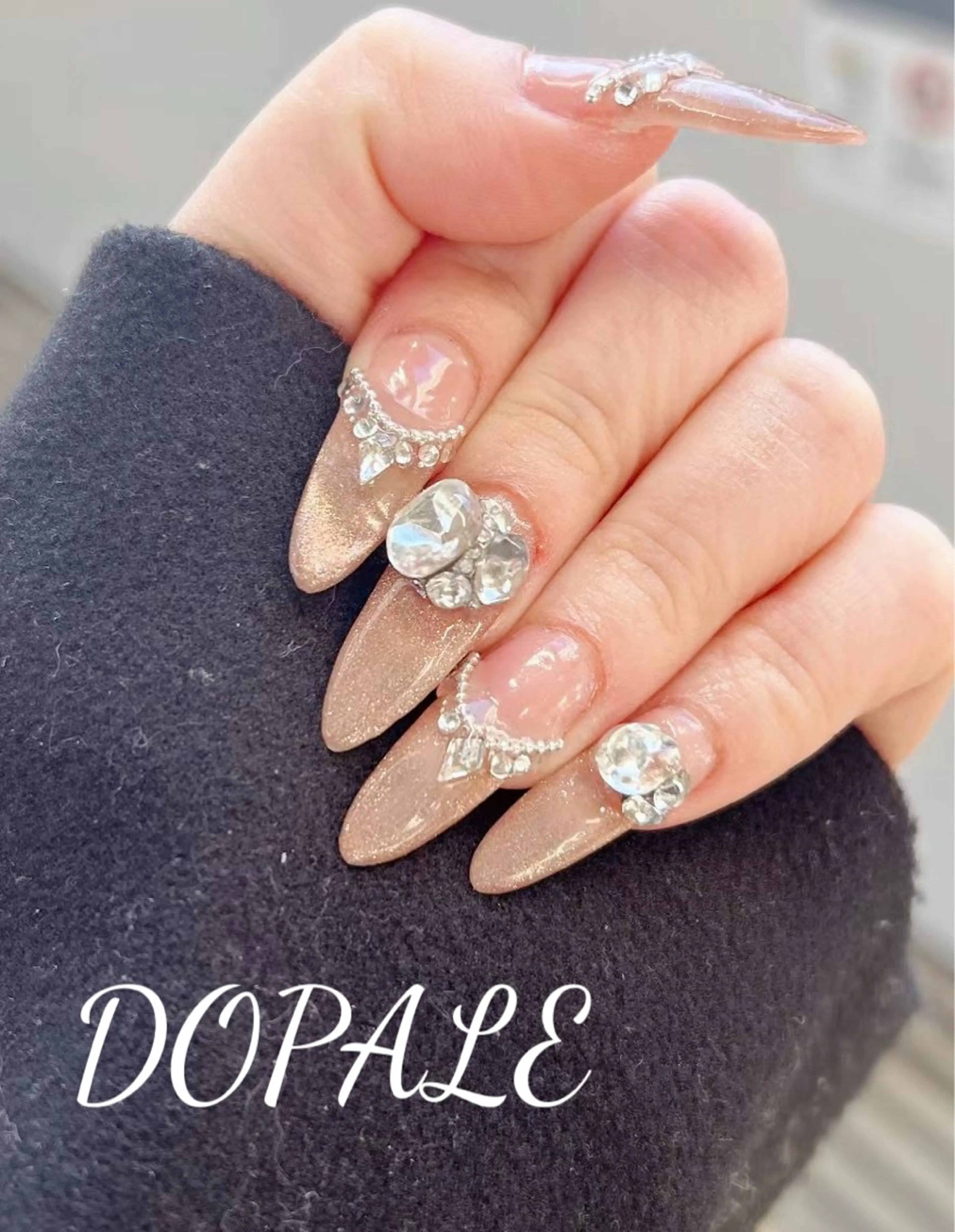 ネイル 長さ出し 持ち込み ネイルチップ D‘OPALE所属・DOPALE、もも 彦奇のネイルデザイン